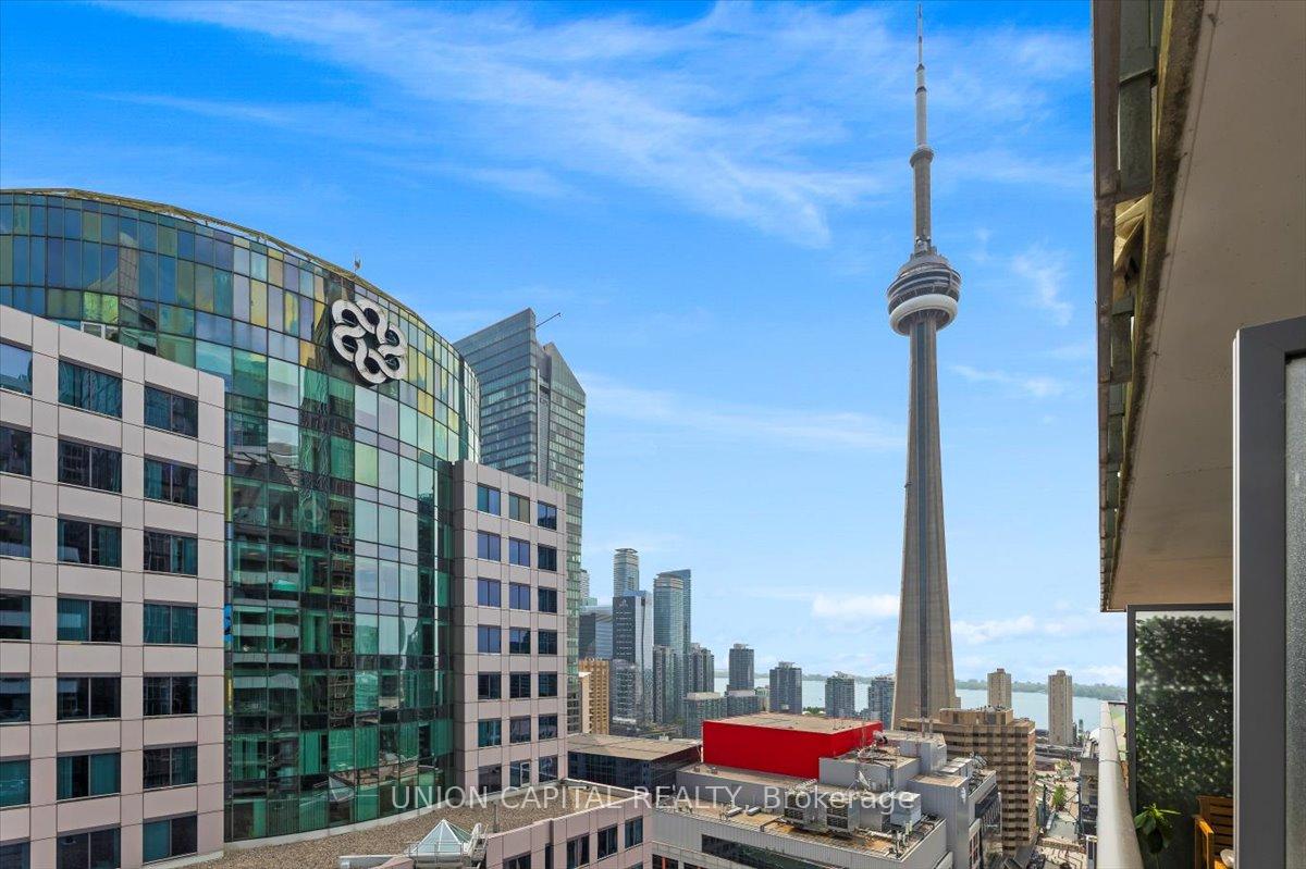 Condo at 8 Mercer, Toronto For sale