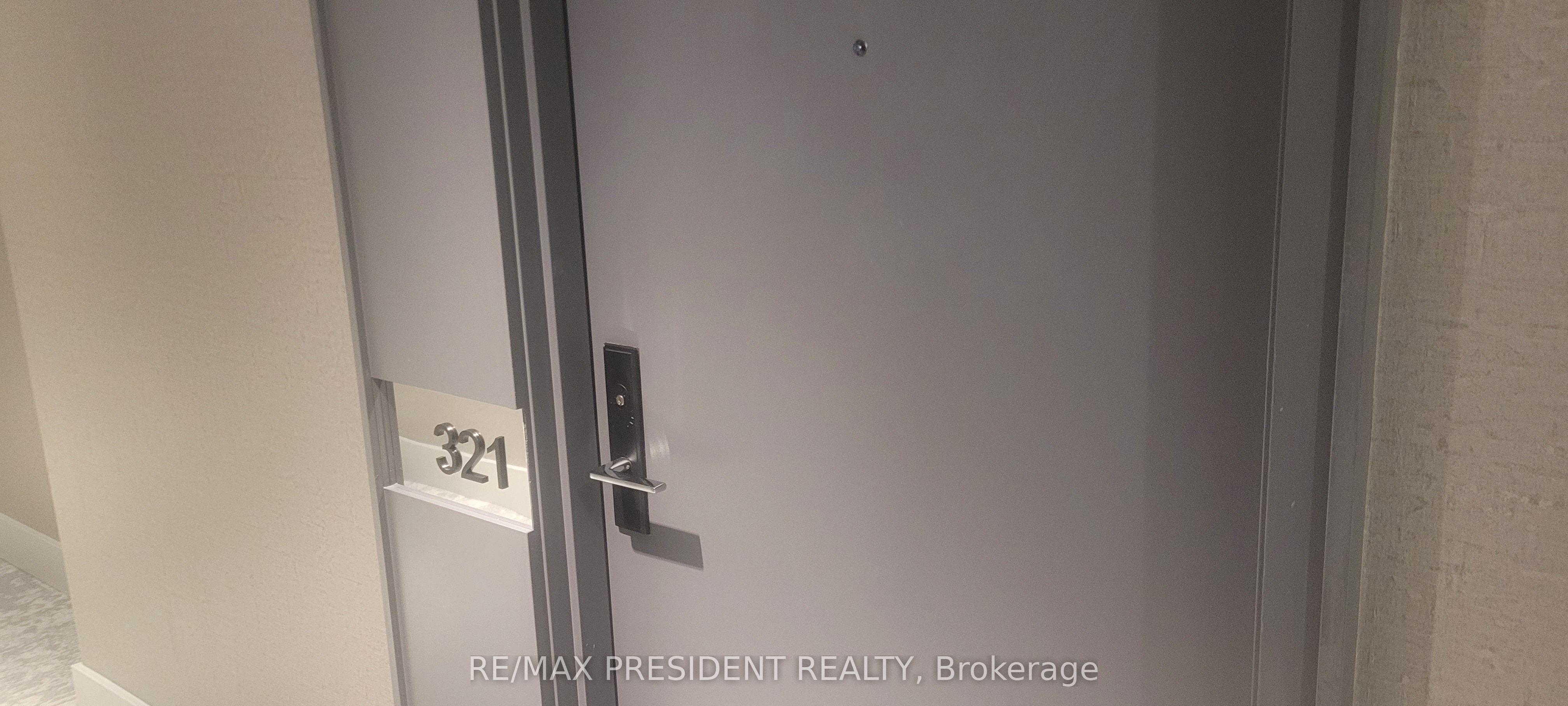 1182 King Street W, #321