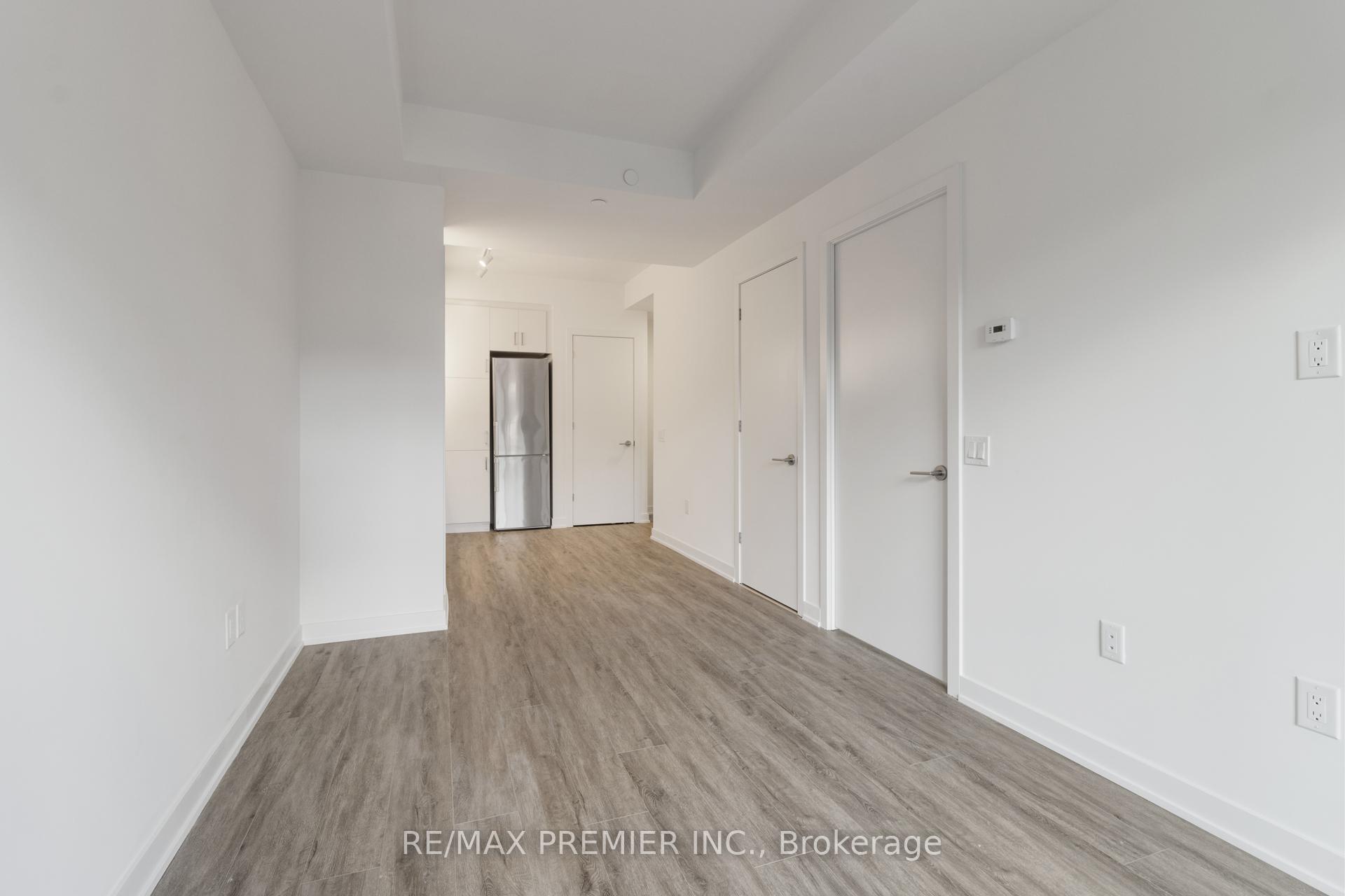 1 Bedroom Condo at 9 Tecumseth, Toronto For sale