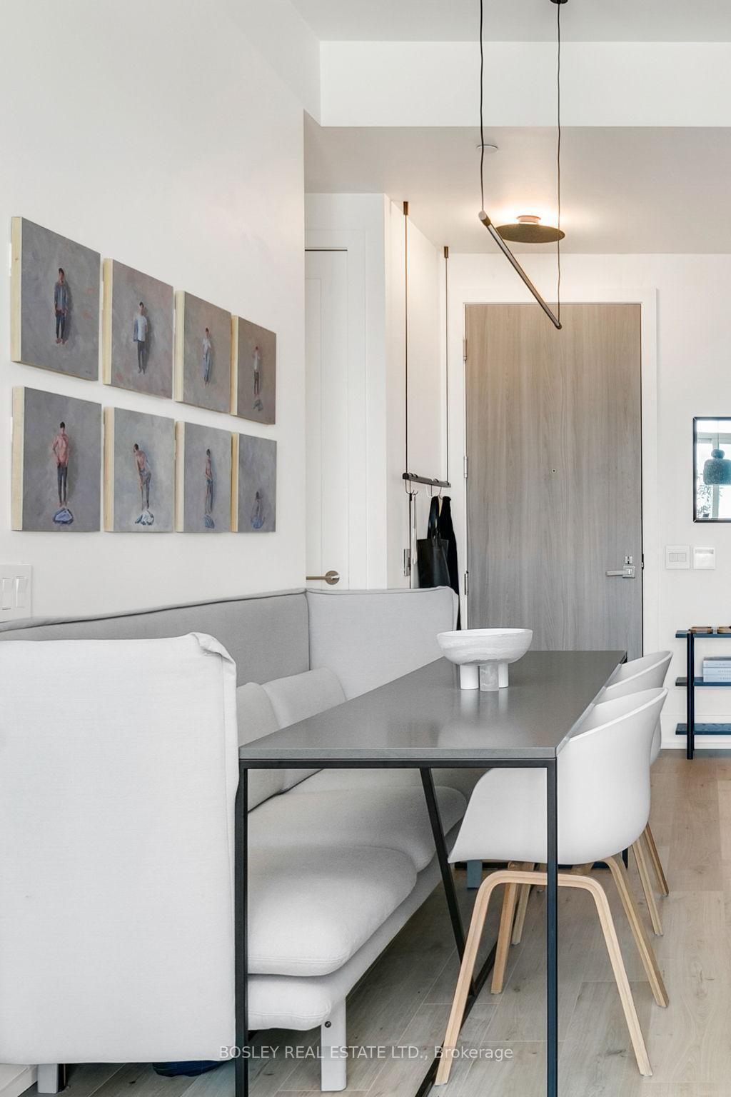 2 Bedrooms Condo at 80 Vanauley, Toronto For sale