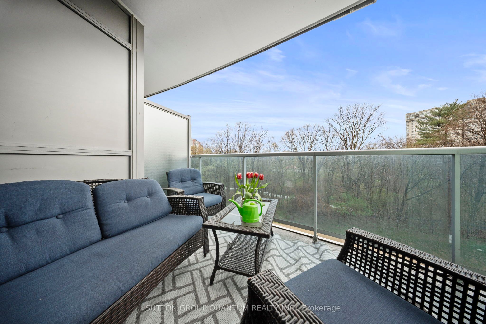 90 Absolute Avenue, #302