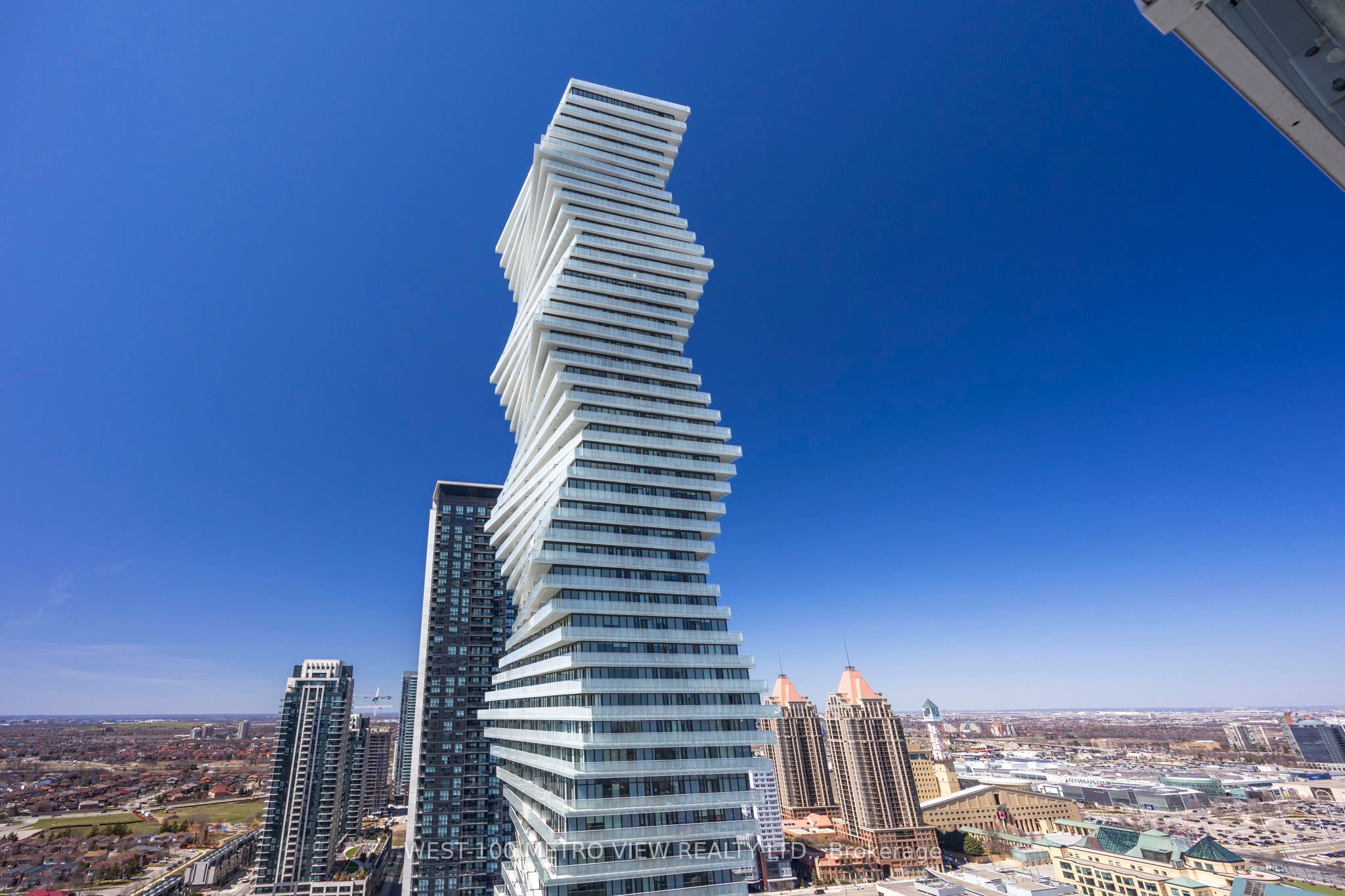 #2713 - 3883 Quartz Road, Mississauga, ON L5B 0M4