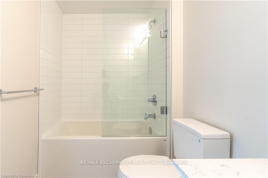1 Bedroom Condo at 320 Plains, Burlington For sale