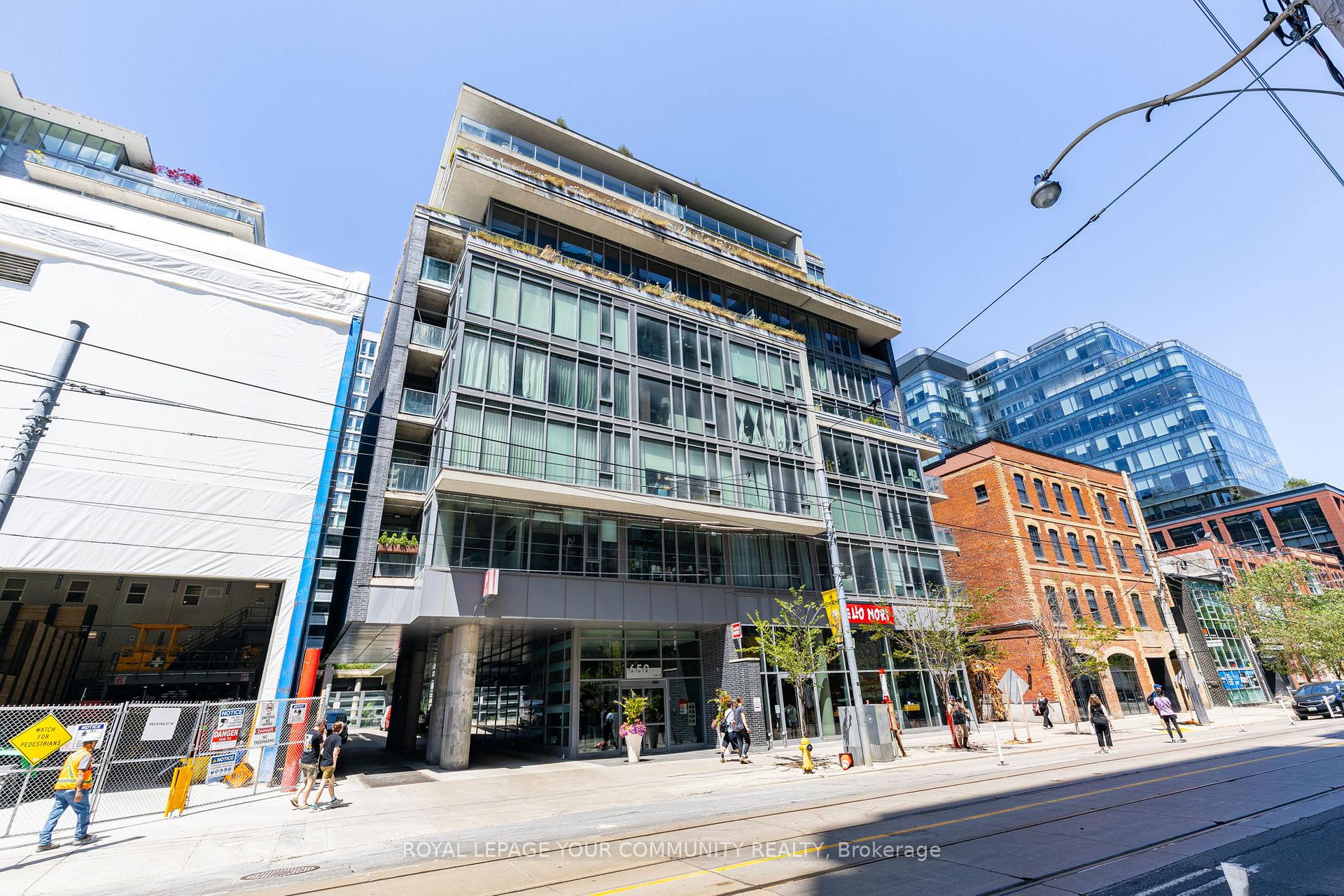 1 Bedroom Condo at 650 King, Toronto For sale