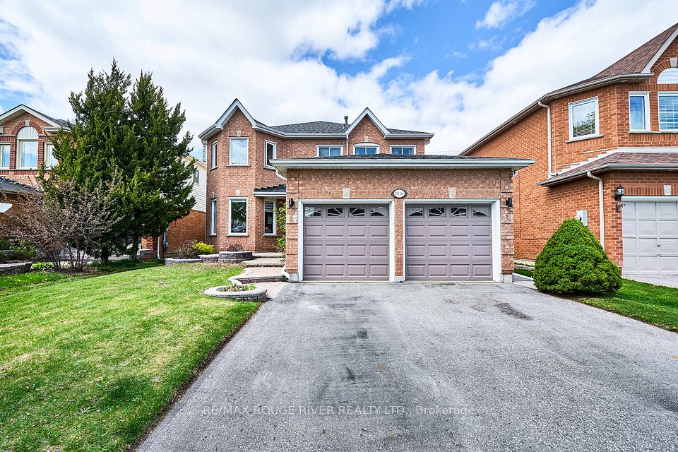 1036 Sandcliff