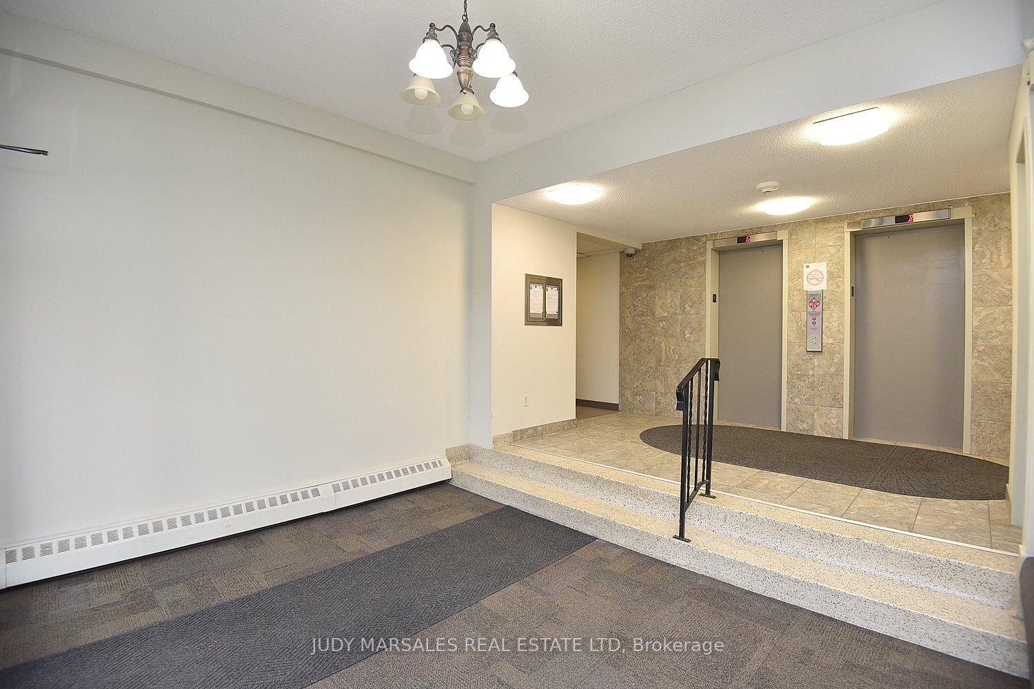 1 Bedroom Condo at 1950 Main,  Hamilton For sale