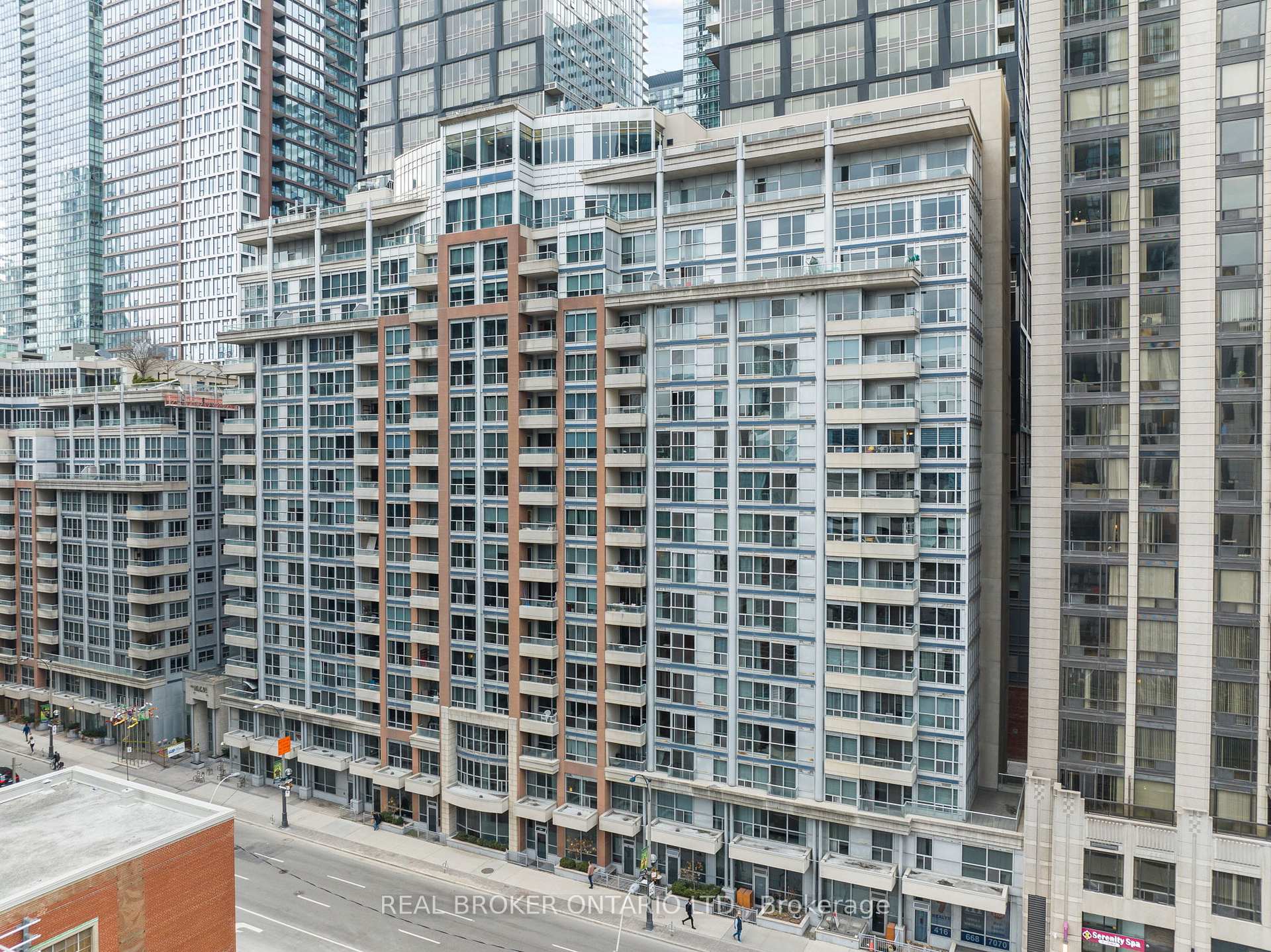 2 Bedrooms Condo at 250 Wellington,  Toronto For sale