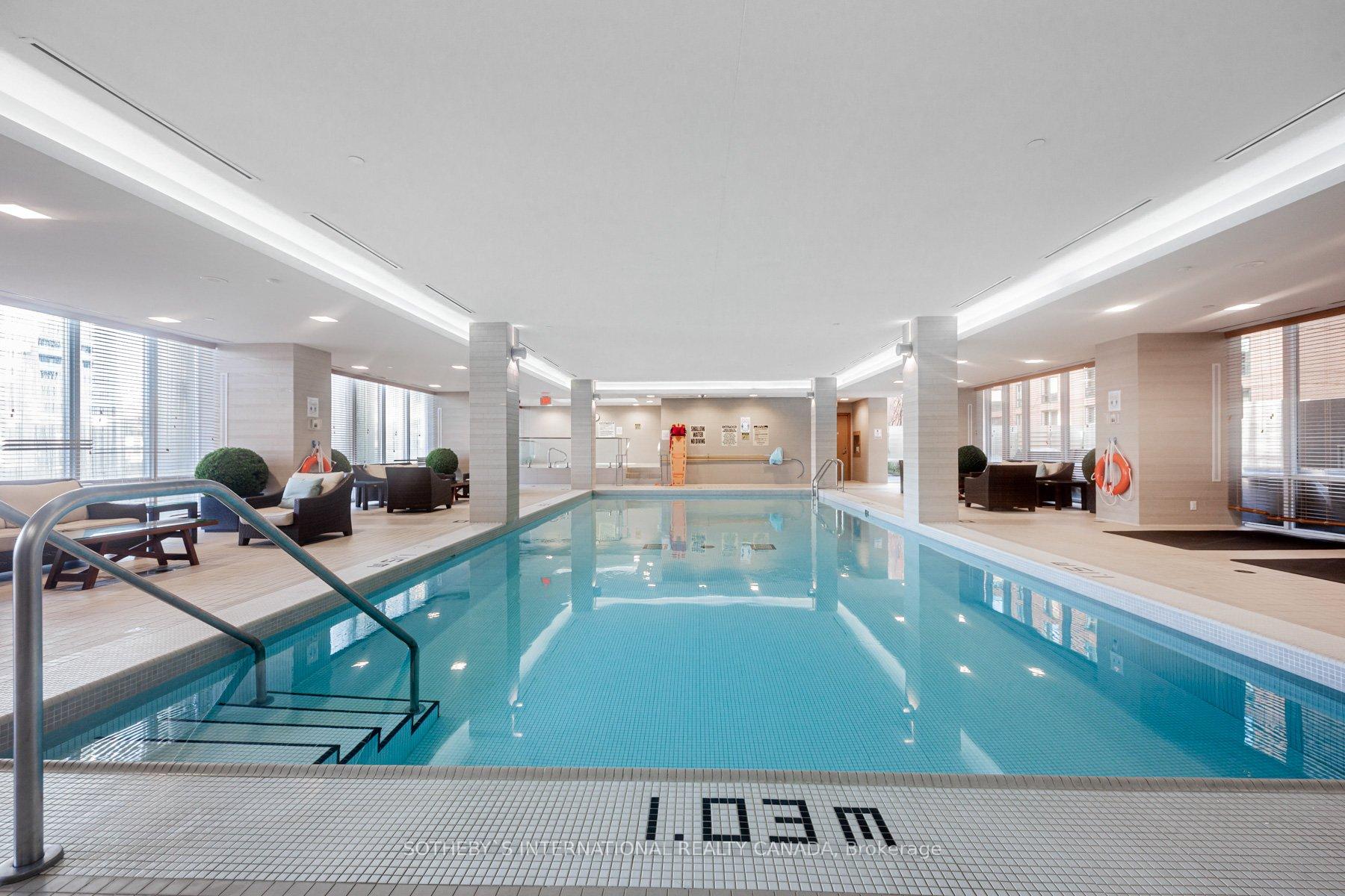 2 Bedrooms Condo at 1 Bedford,  Toronto For sale