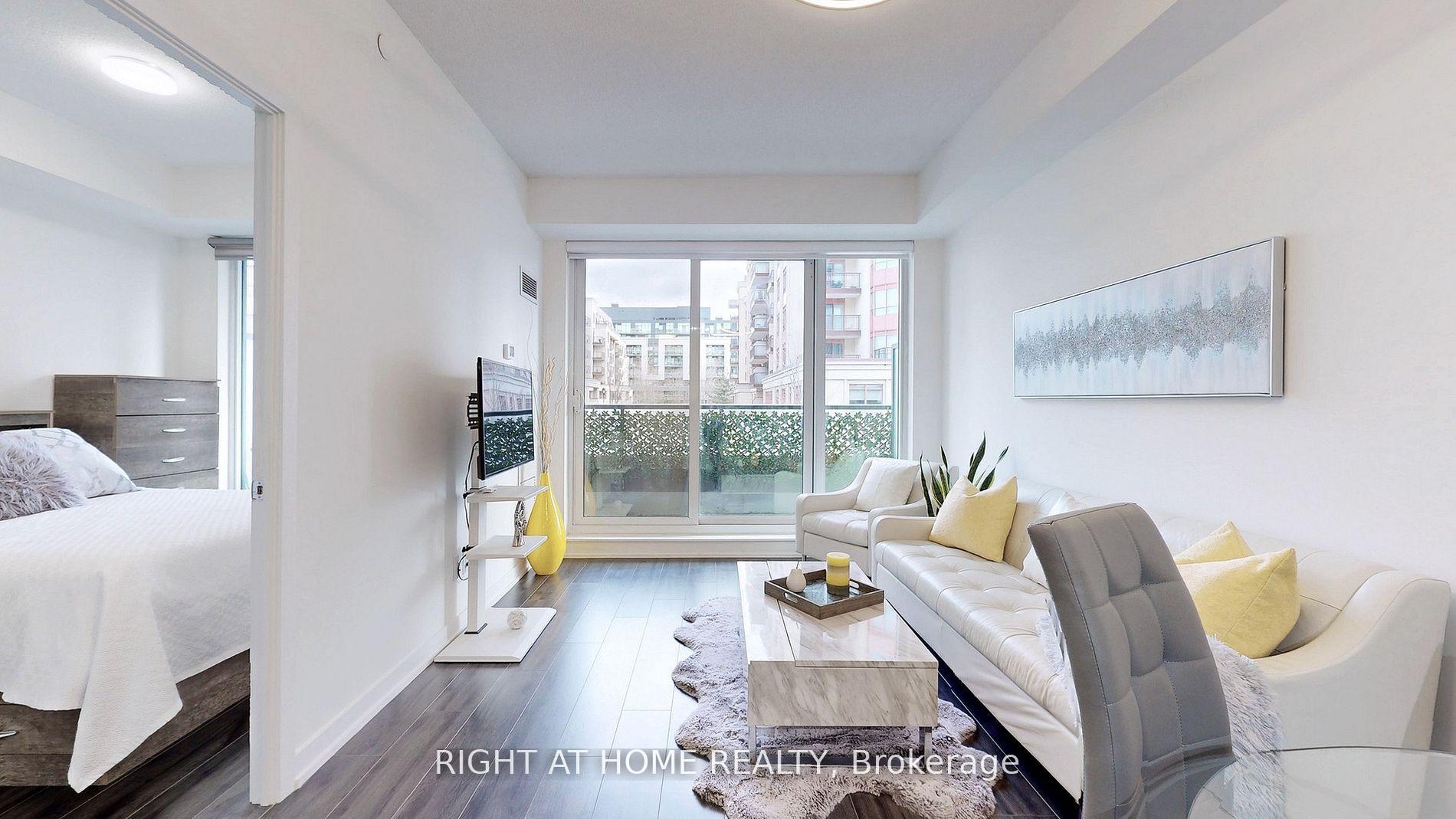 2 Bedrooms Condo at 18 Rean,  Toronto For sale
