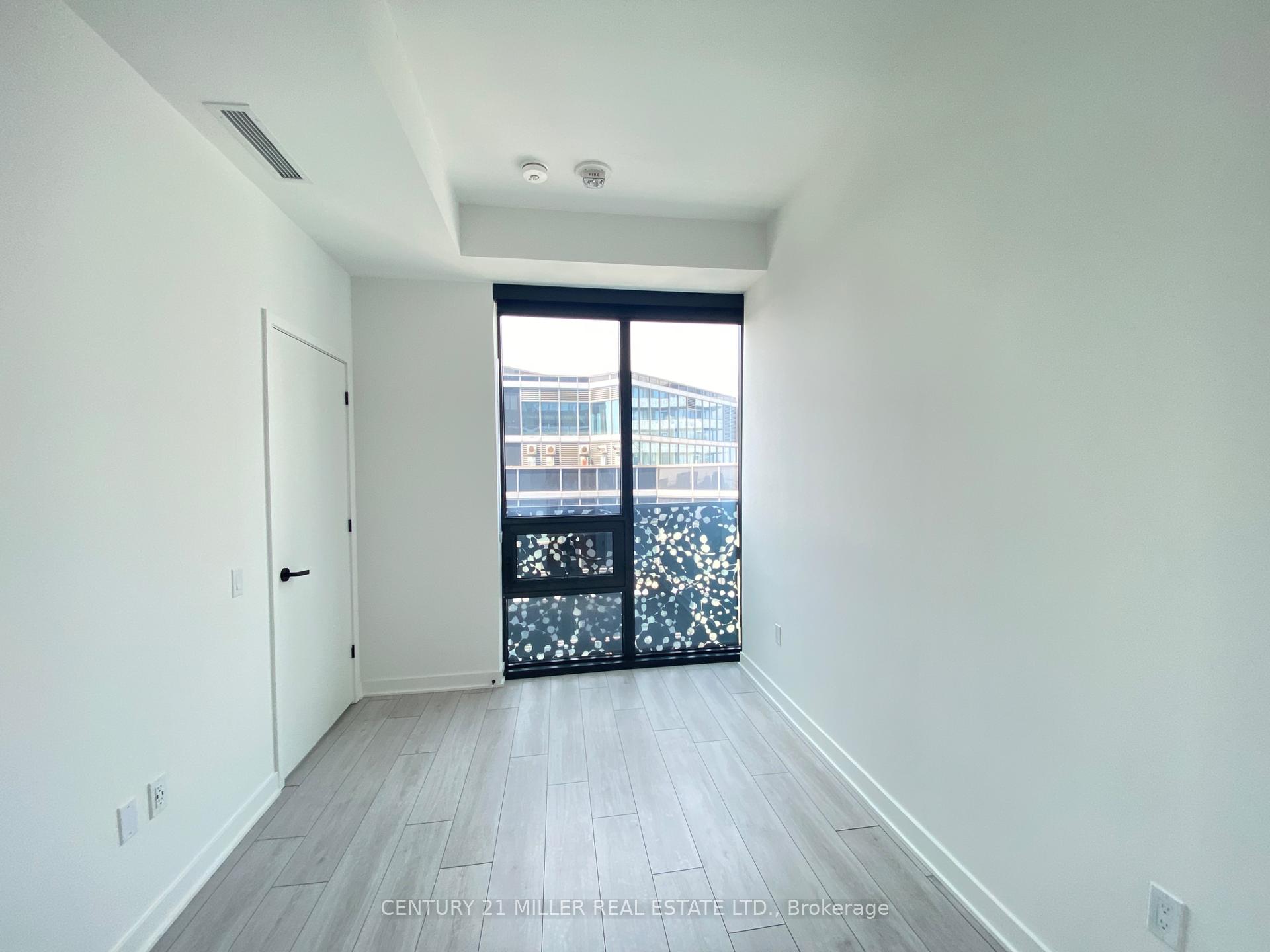 1 Bedroom Condo at 55 Charles, Toronto For sale