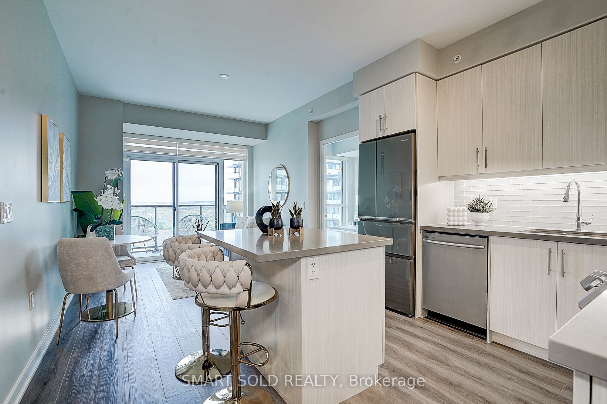 75 Oneida Crescent, #1511