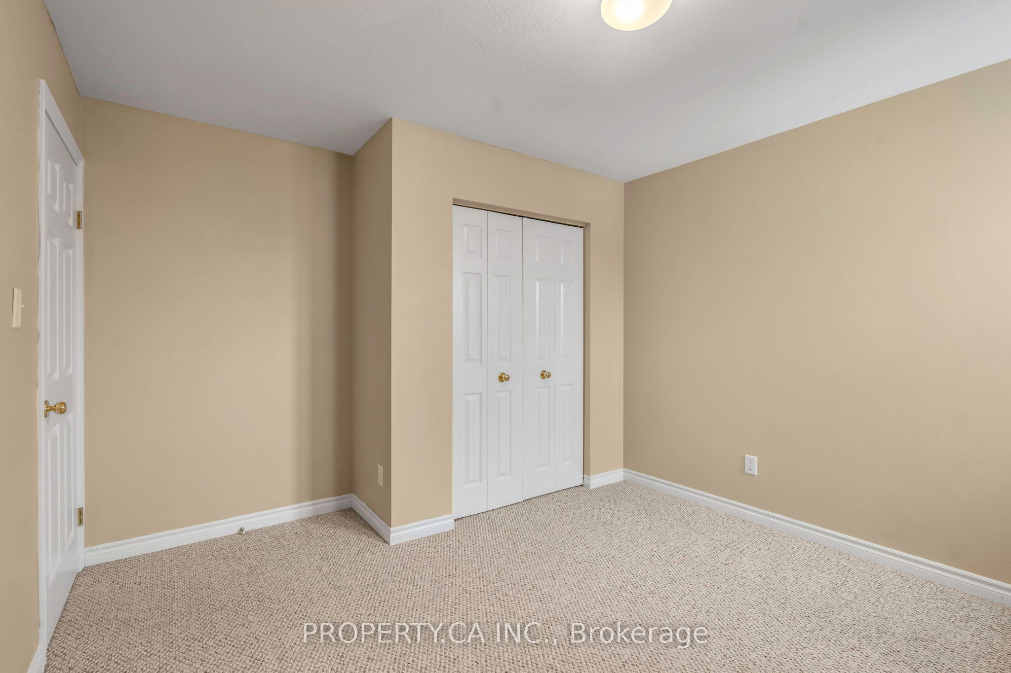 294 Huck Crescent