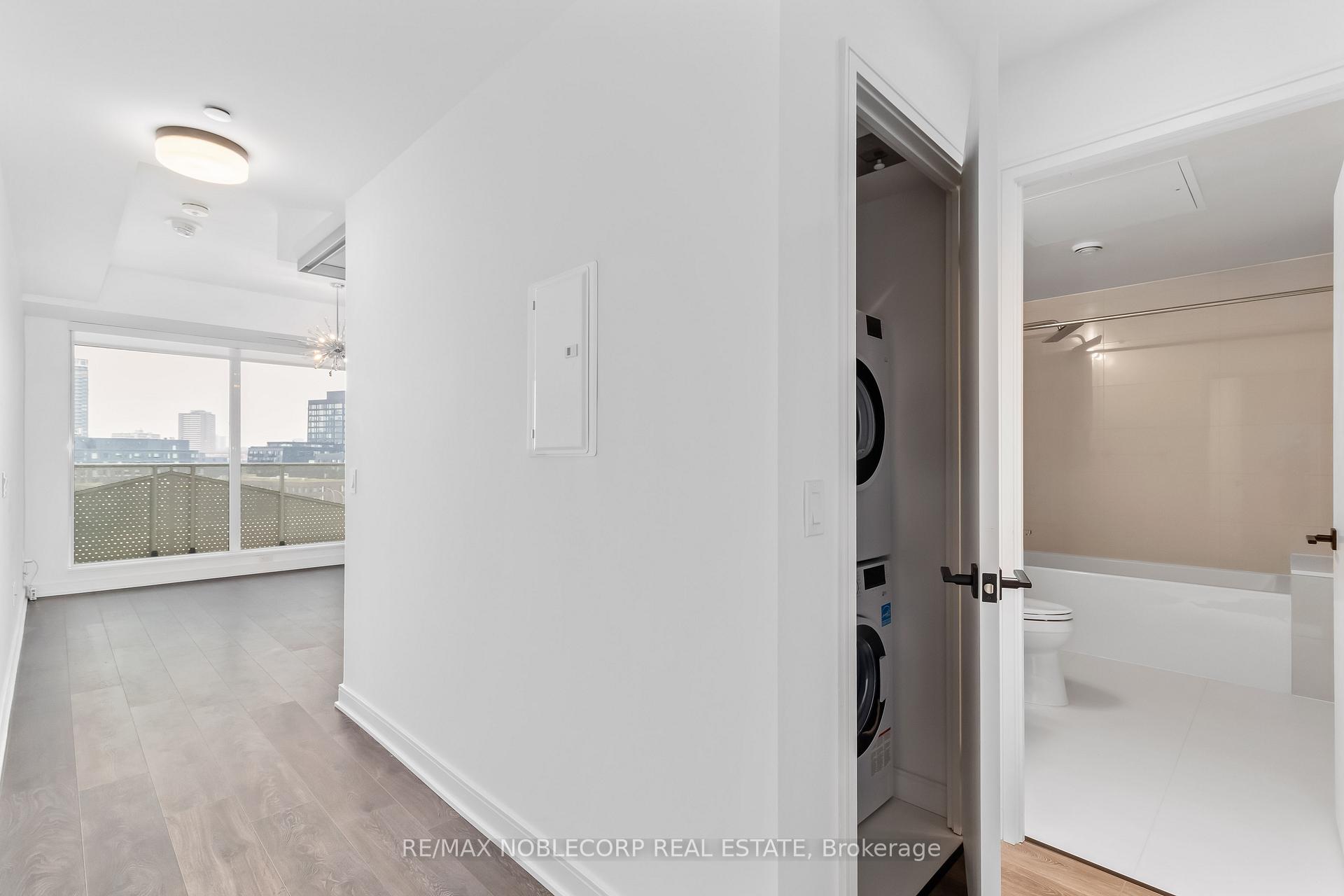 2 Bedrooms Condo at 60 Tannery, Toronto For sale