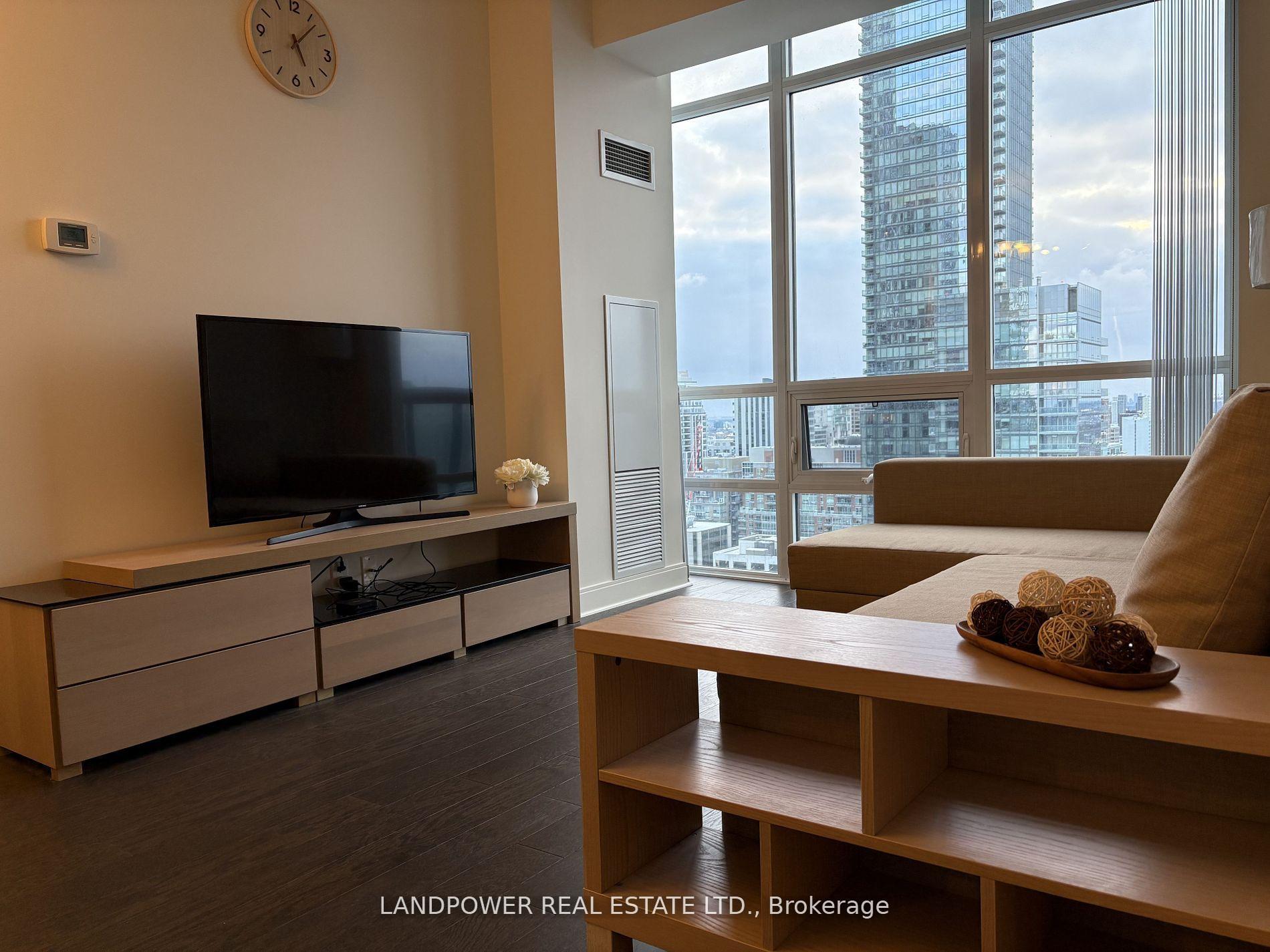 2 Bedrooms Condo at 825 Church,  Toronto For sale