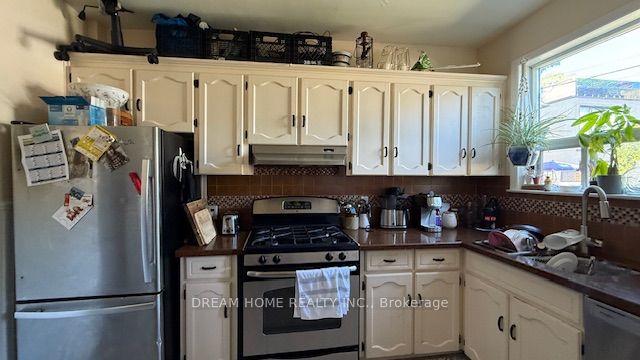 364 Harbord