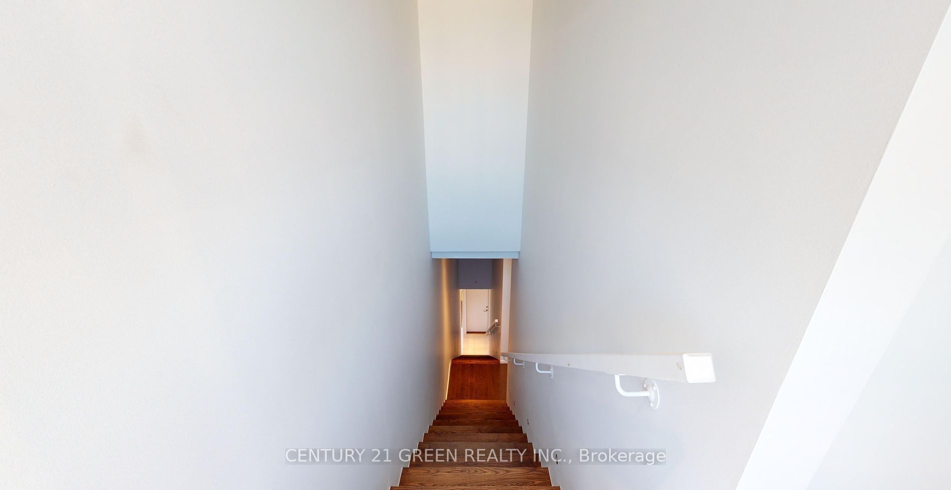 56 Lippincott Street, #8