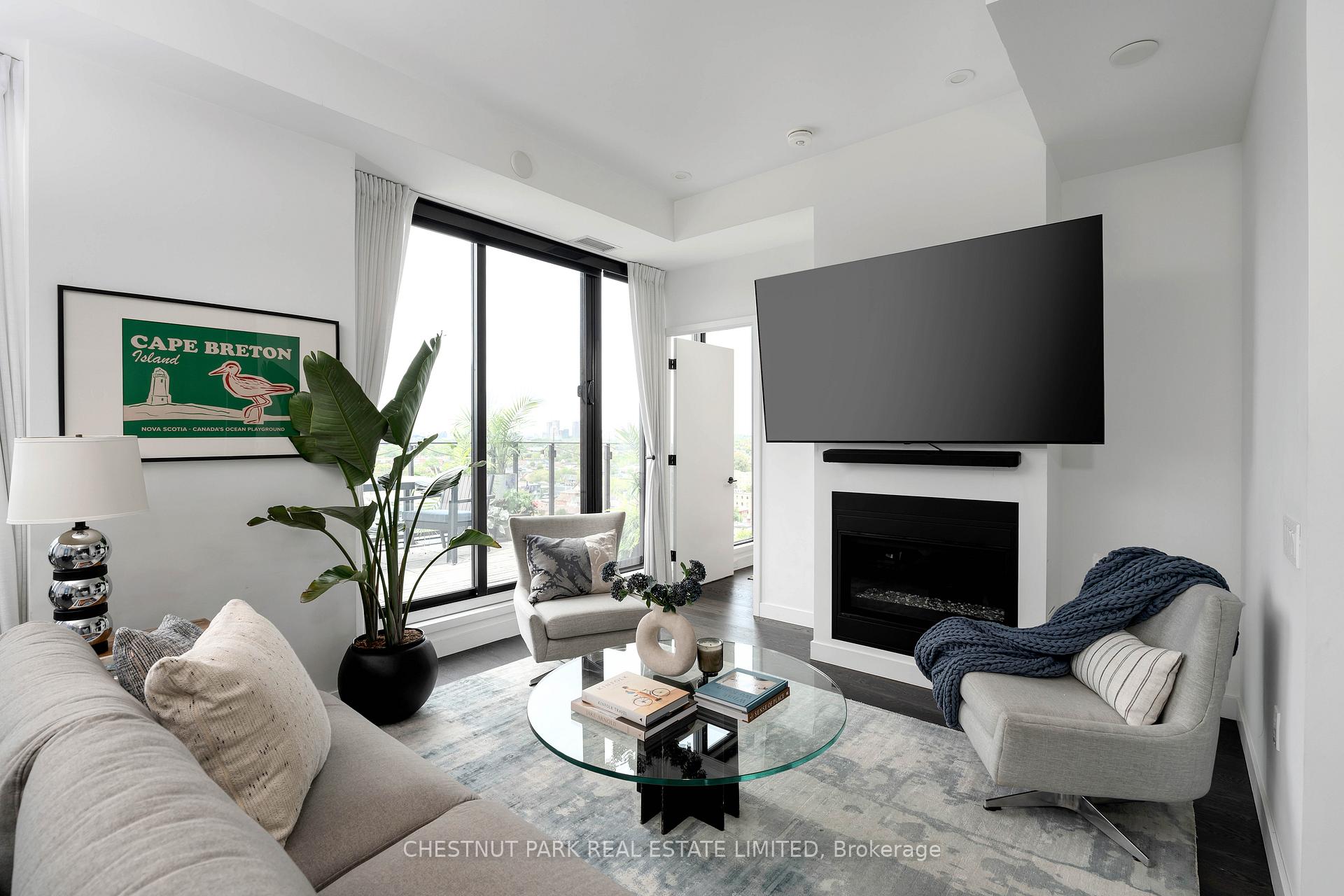 2 Bedrooms Condo at 505 Richmond, Toronto For sale