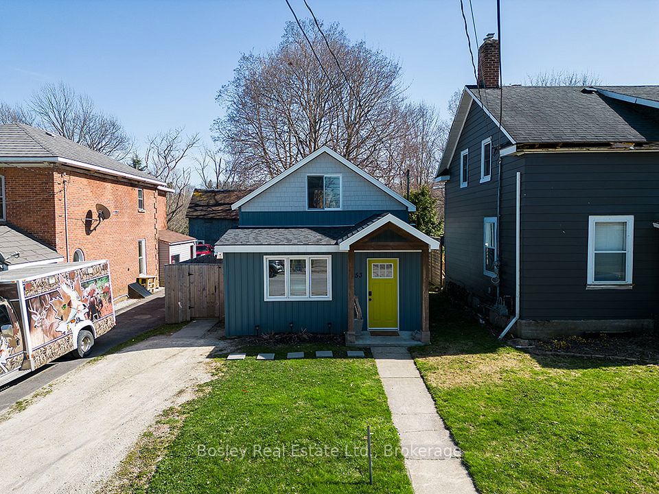 153 Trowbridge Street