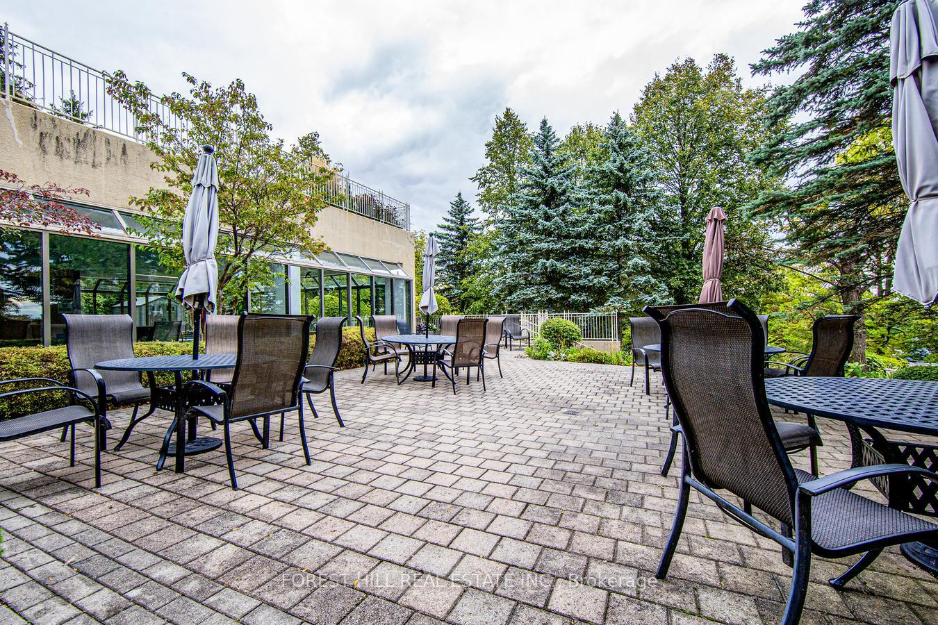 1 Bedroom Condo at 10 Guildwood, Toronto For sale