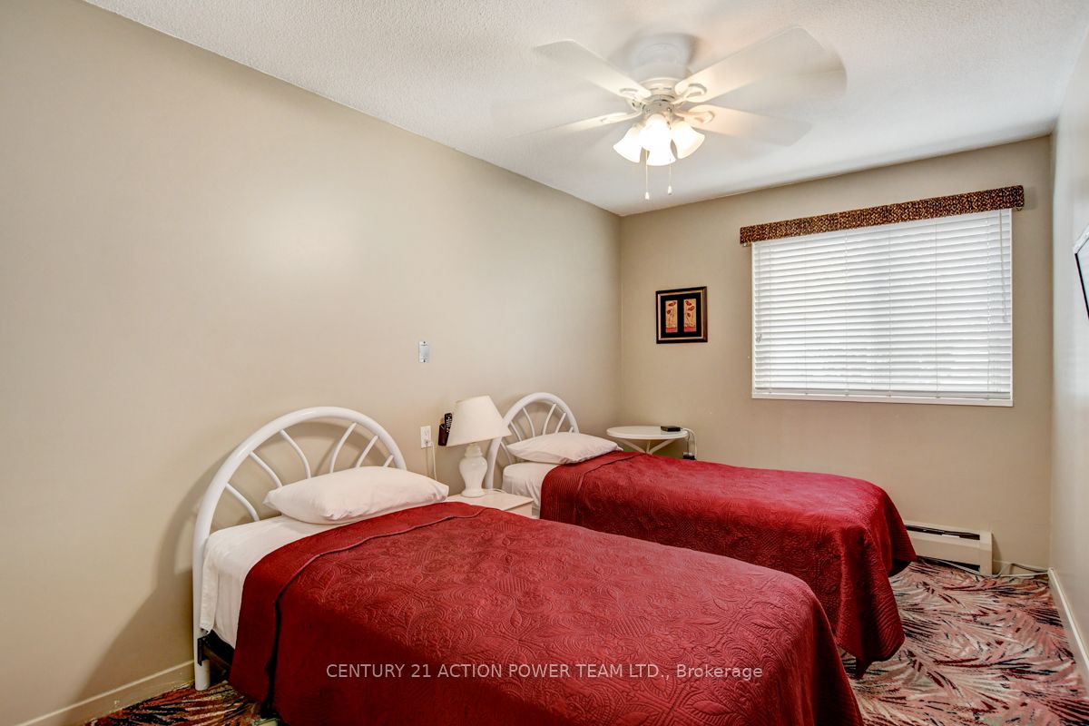 915 Elmsmere Road, #707