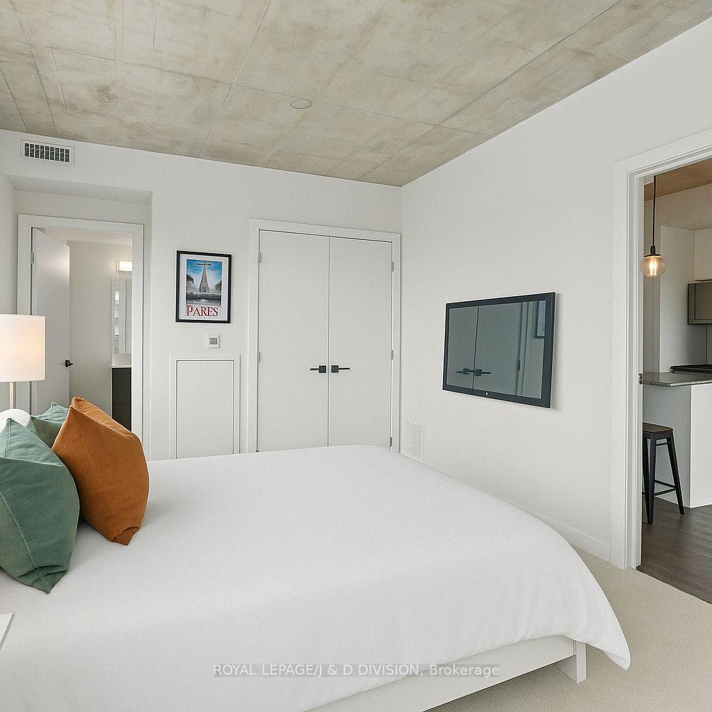 3 Bedrooms Condo at 59 East Liberty,  Toronto For sale