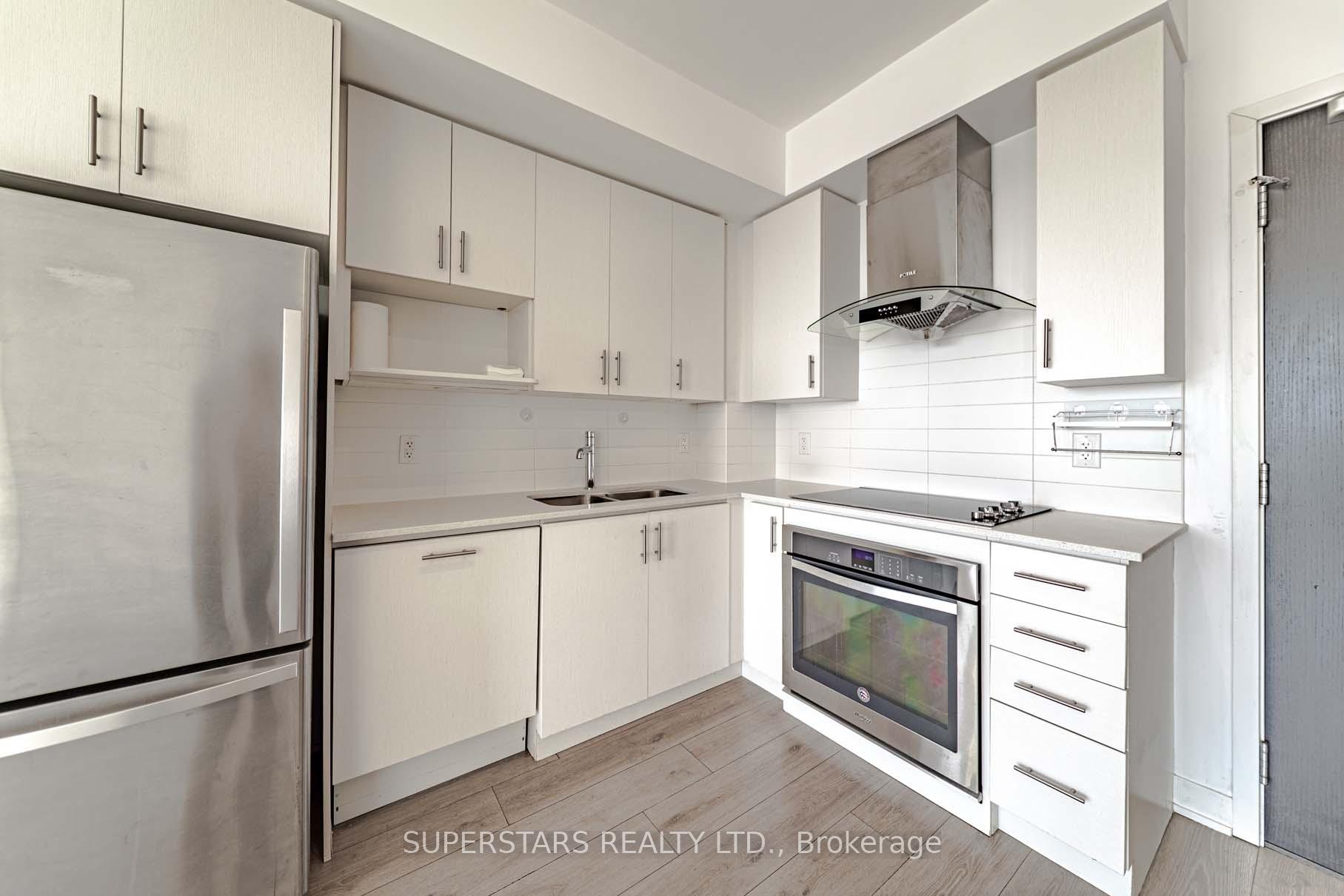 2 Bedrooms Condo at 195 Bonis, Toronto For sale
