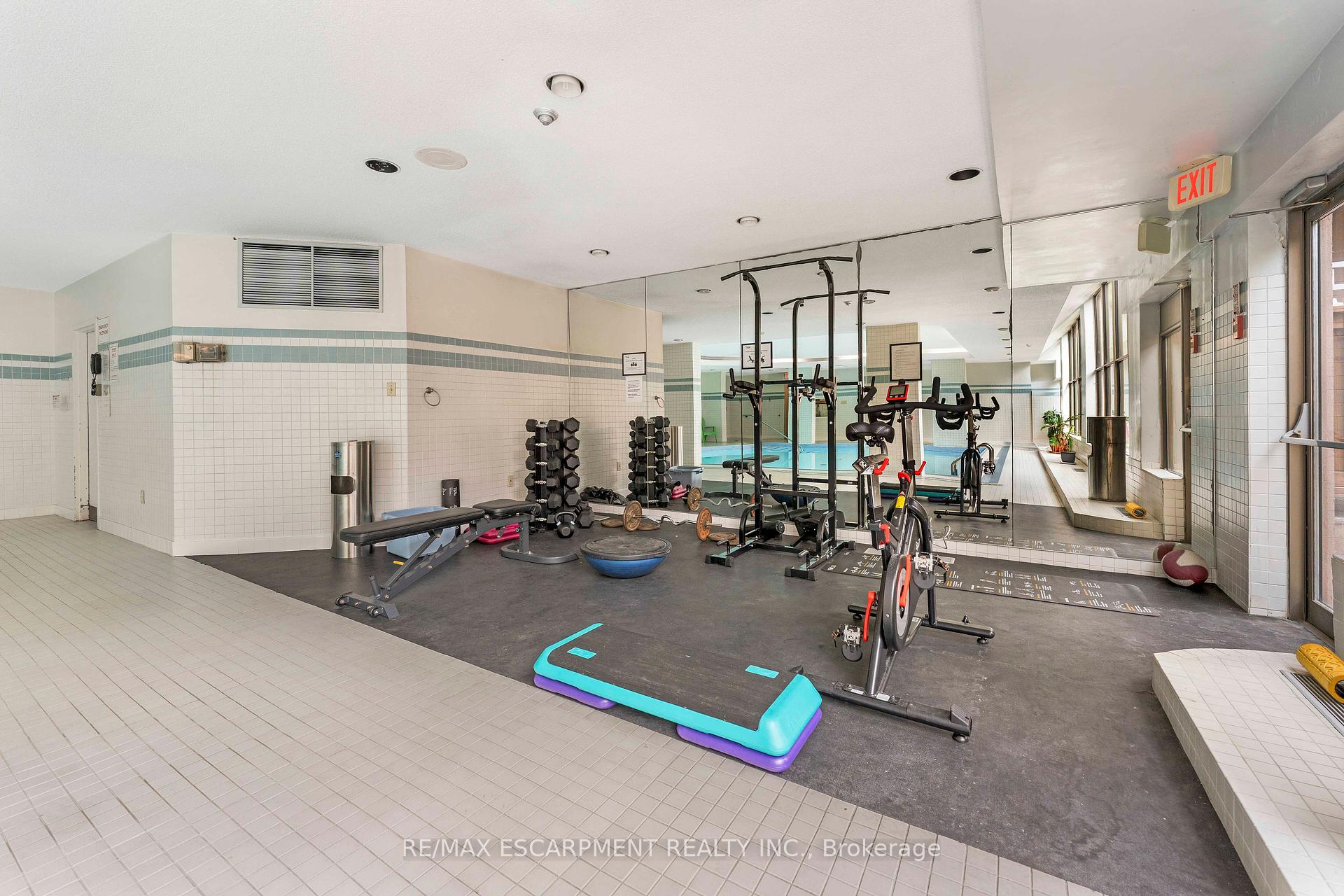 3 Bedrooms Condo at 65 Scadding, Toronto For sale