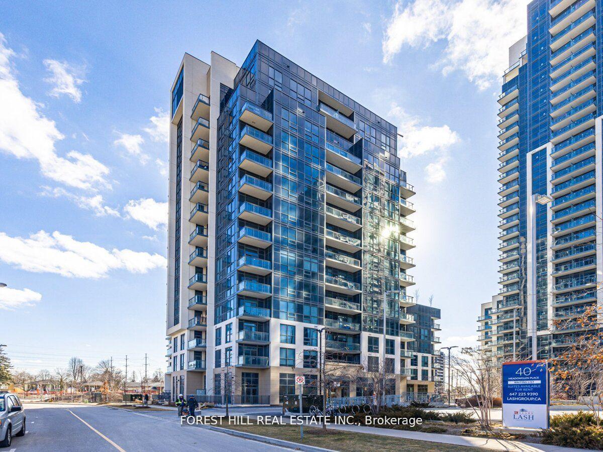 3 Bedrooms Condo at 10 Meadowglen, Toronto For sale
