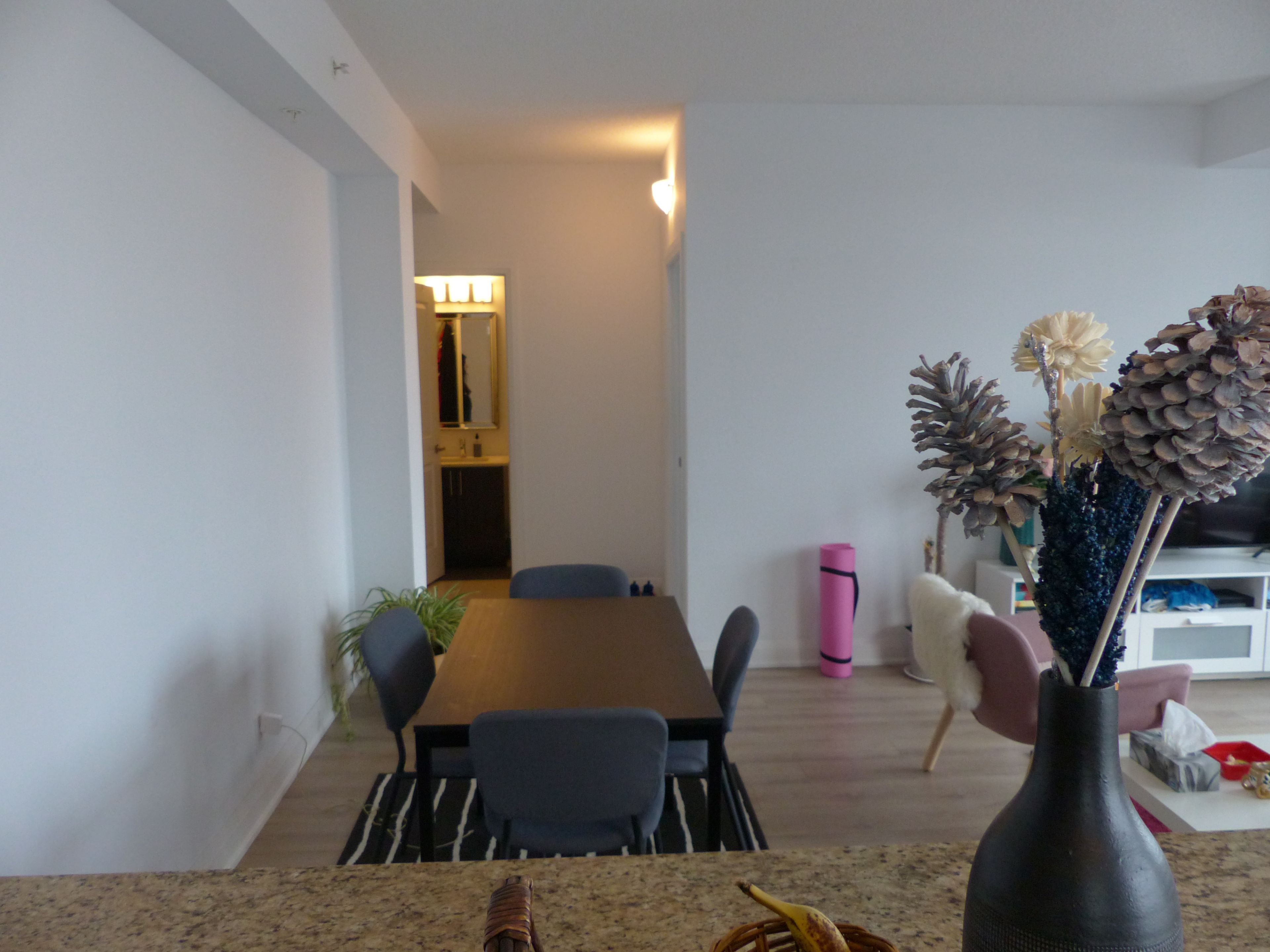 12 Woodstream Boulevard 608