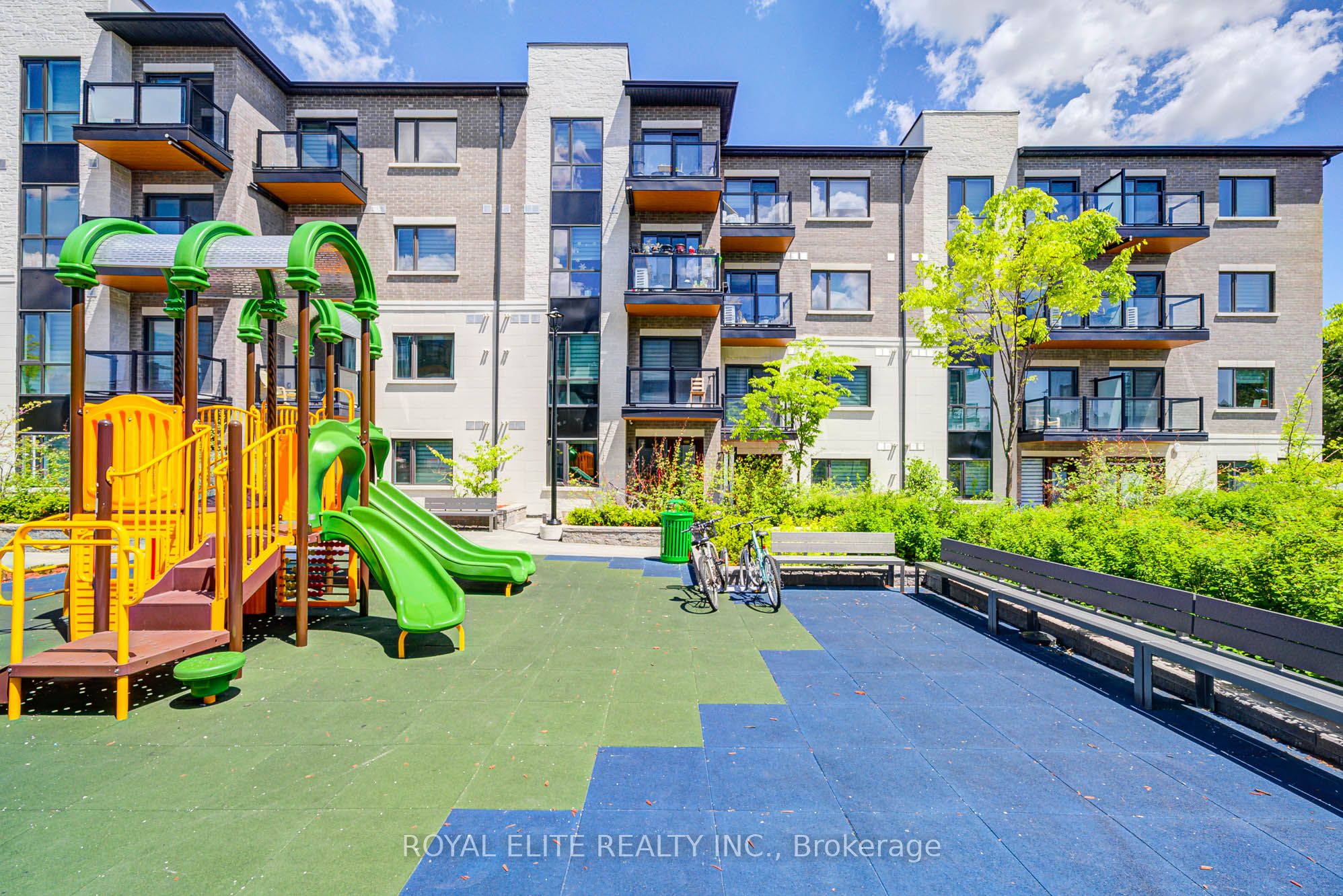 200 Chester Le Boulevard, #D205