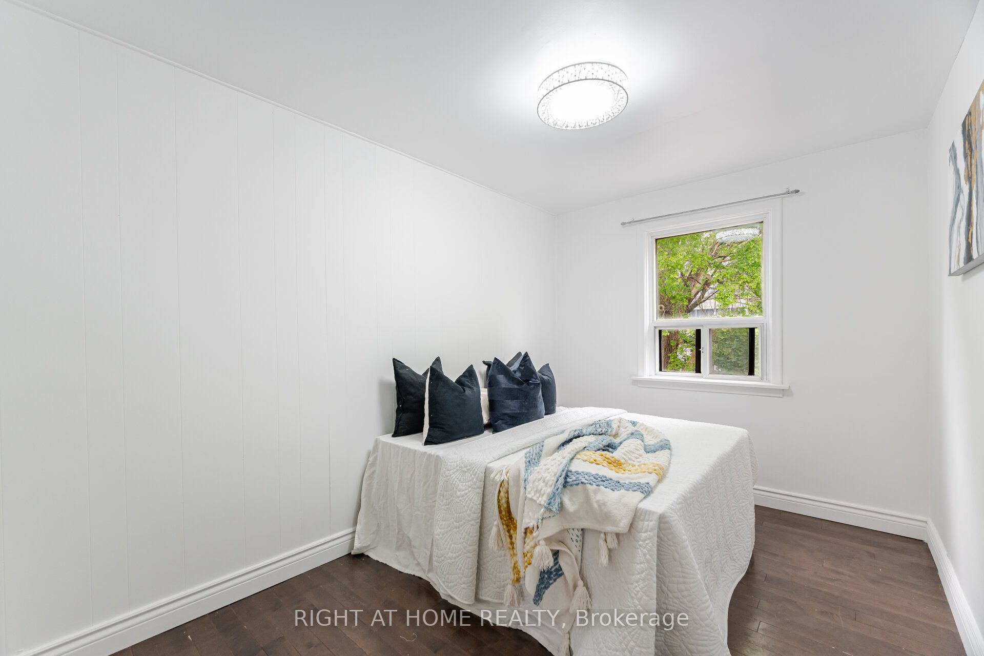 79 Chapman Avenue