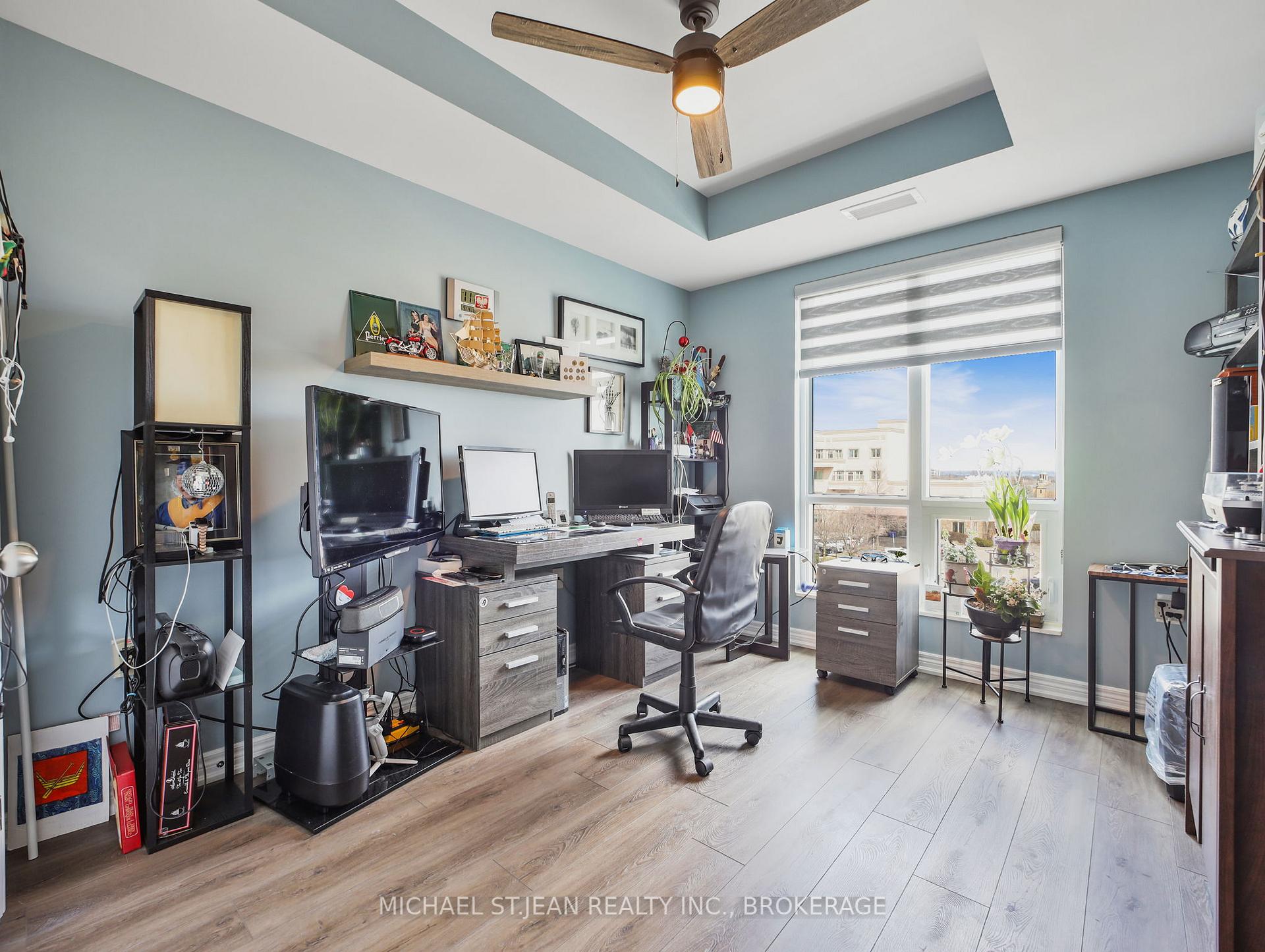 2 Bedrooms Condo at 2750 King,  Hamilton For sale