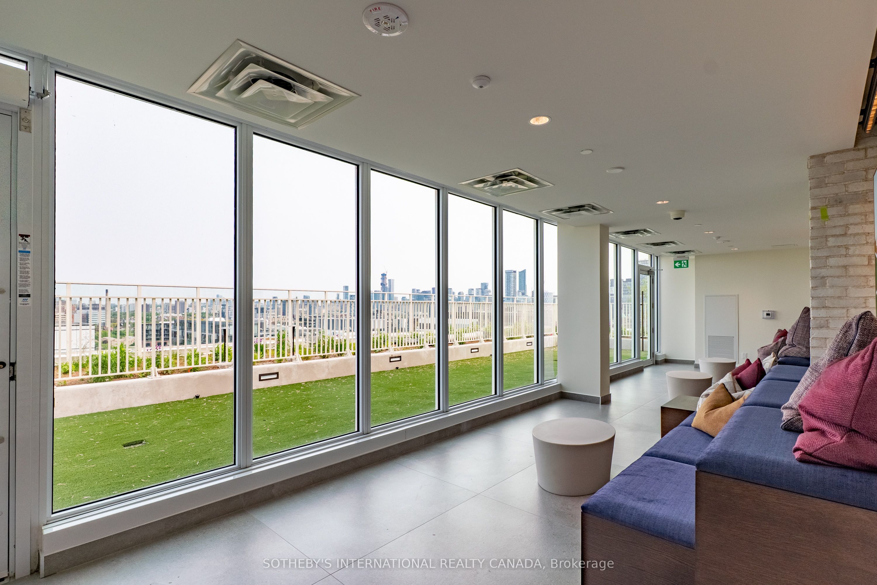 88 Bathurst Street, #1122