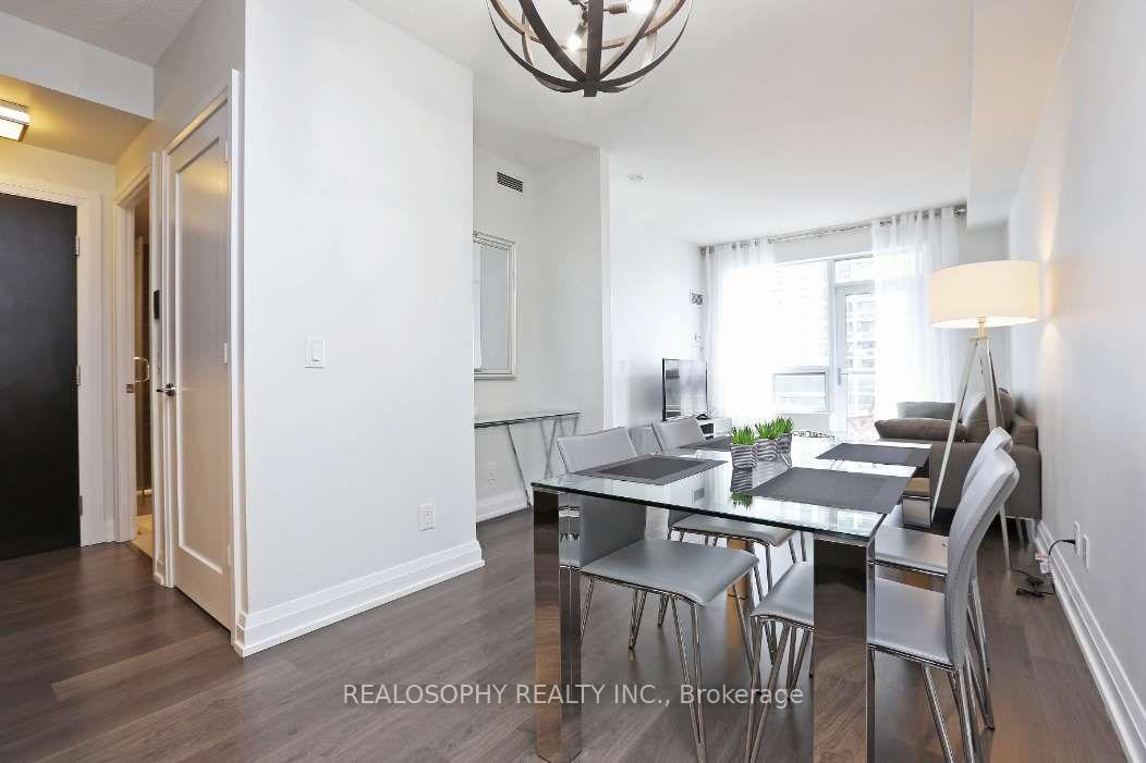 1 Bedroom Condo at 2 Anndale,  Toronto For sale