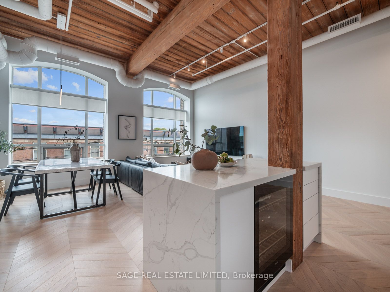 993 Queen Street W, #317