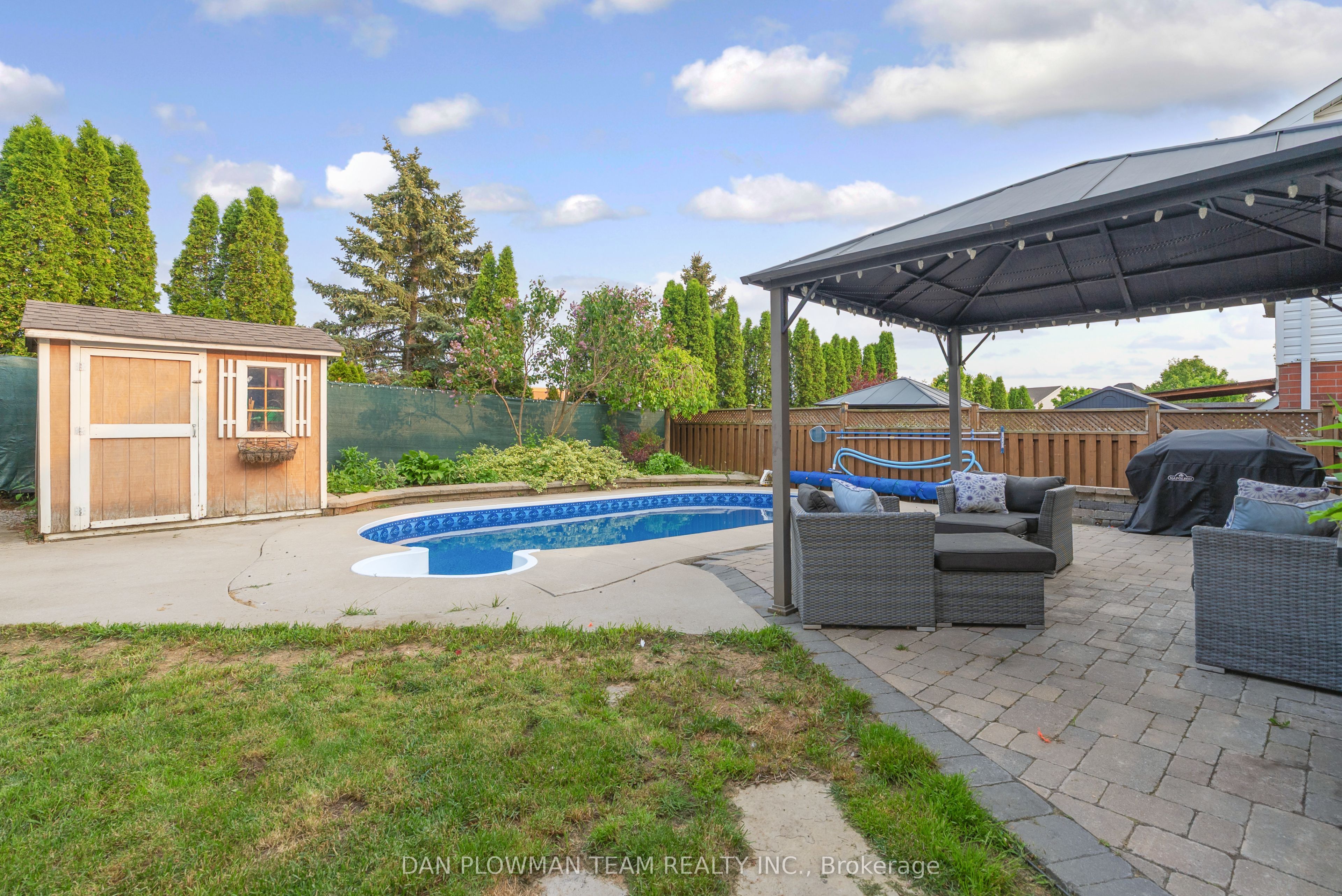 7 Wetherburn Drive