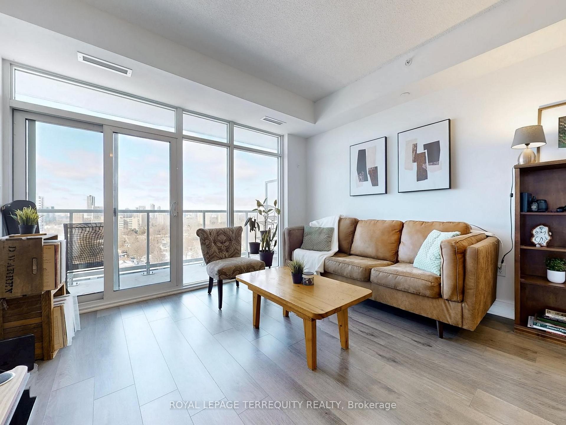 2 Bedrooms Condo at 3220 Sheppard, Toronto For sale