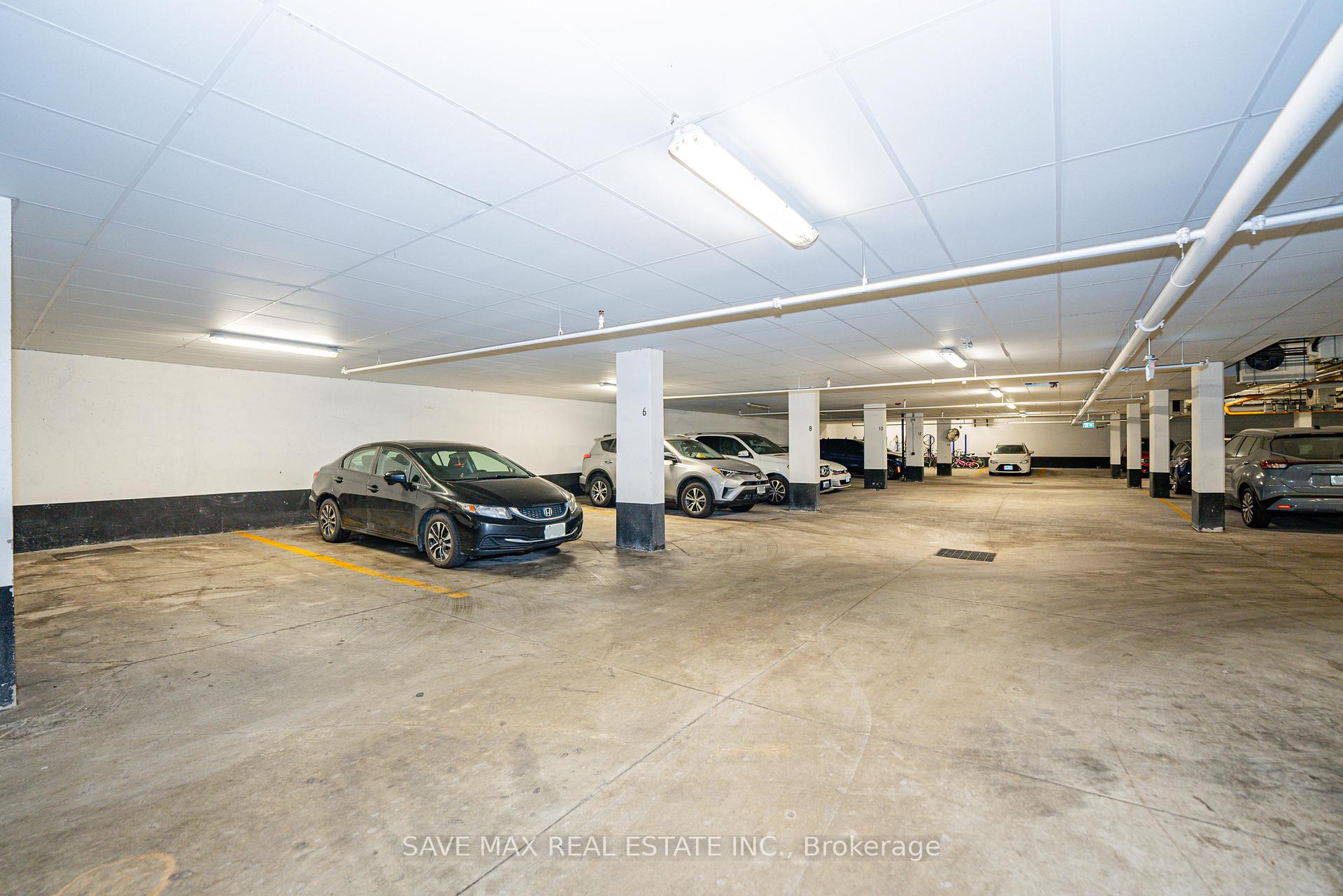 3 Bedrooms Condo at 1070 Progress, Toronto For sale
