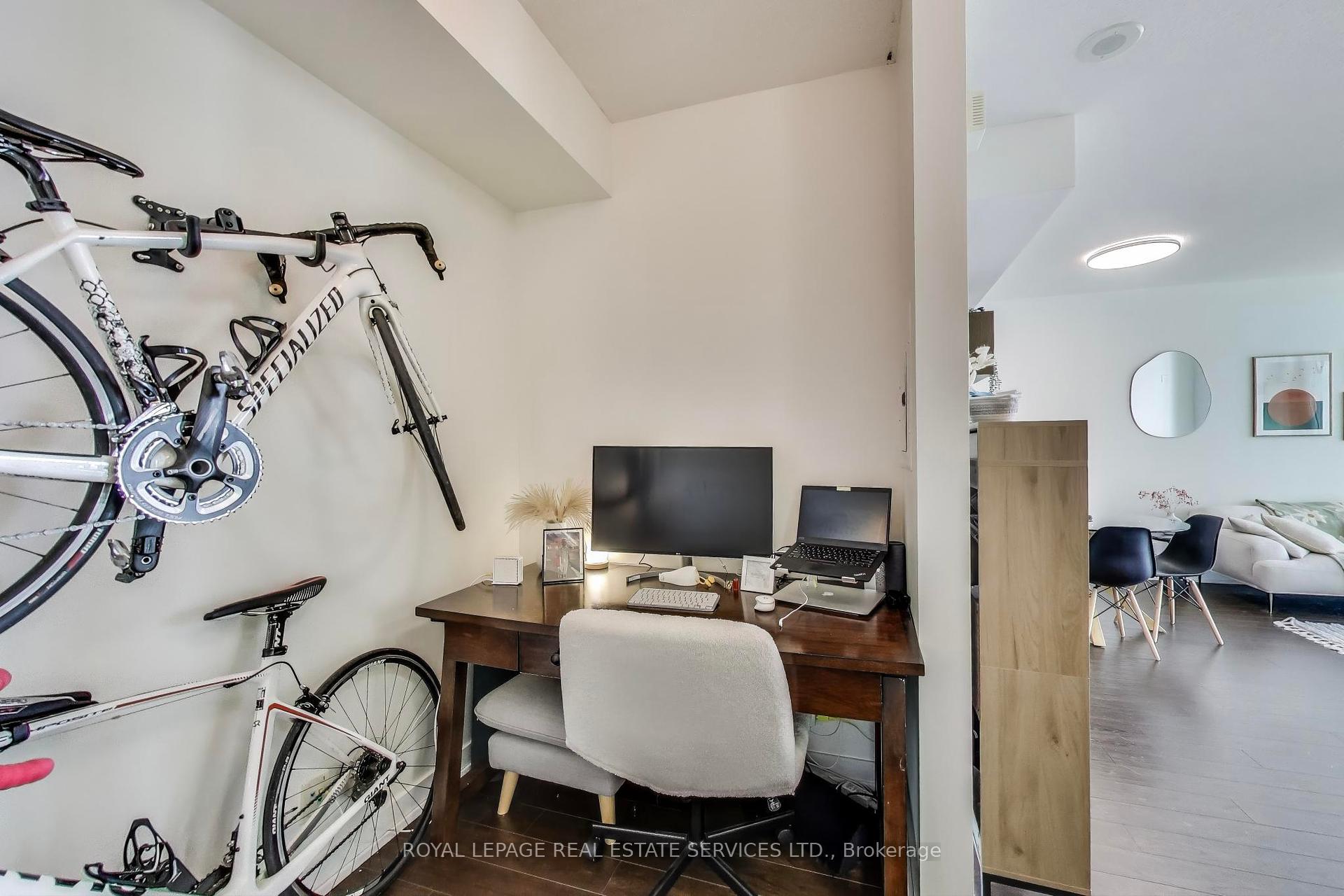 2 Bedrooms Condo at 81 Navy Wharf, Toronto For sale
