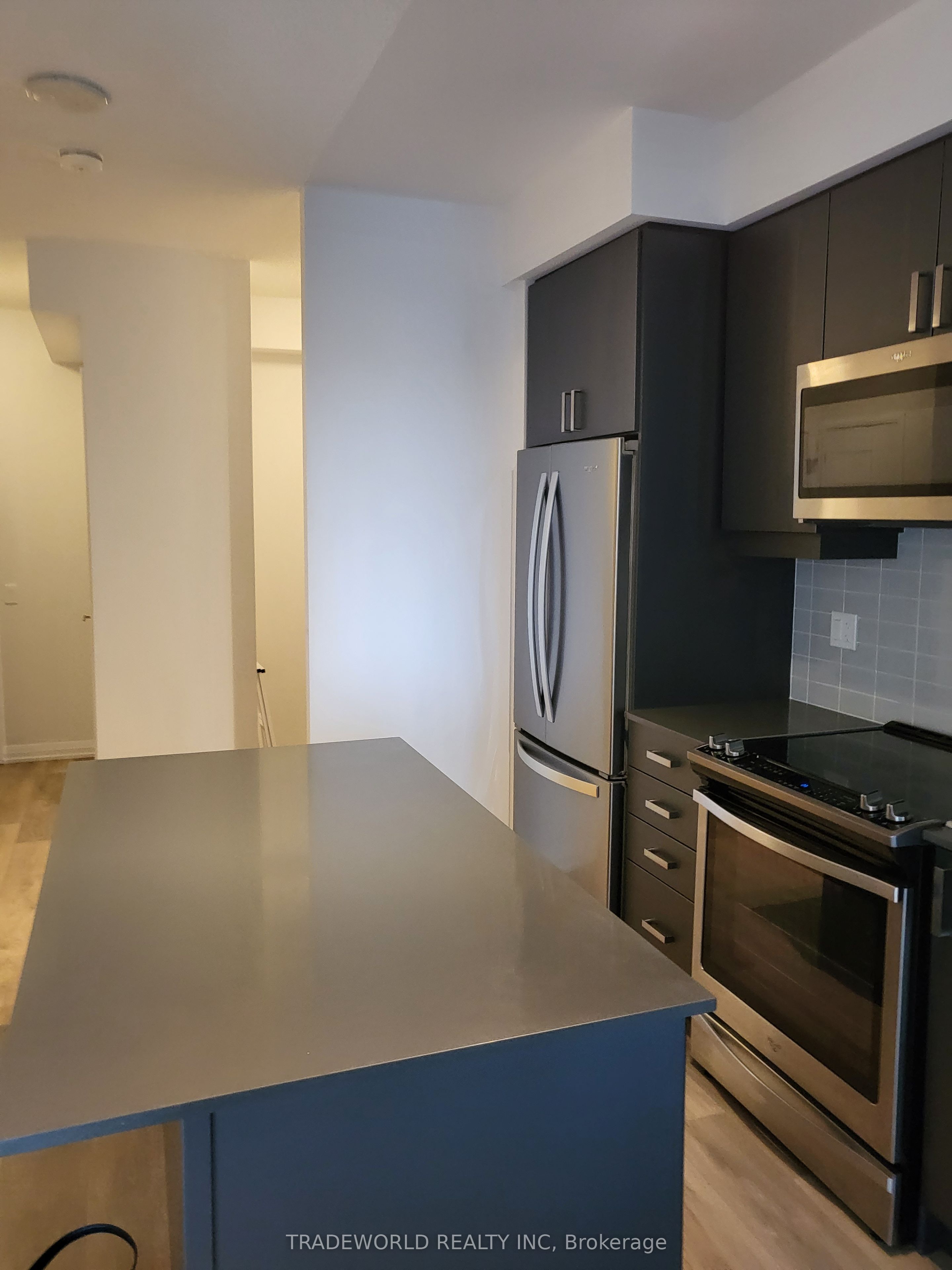 7895 Jane Street, #1911