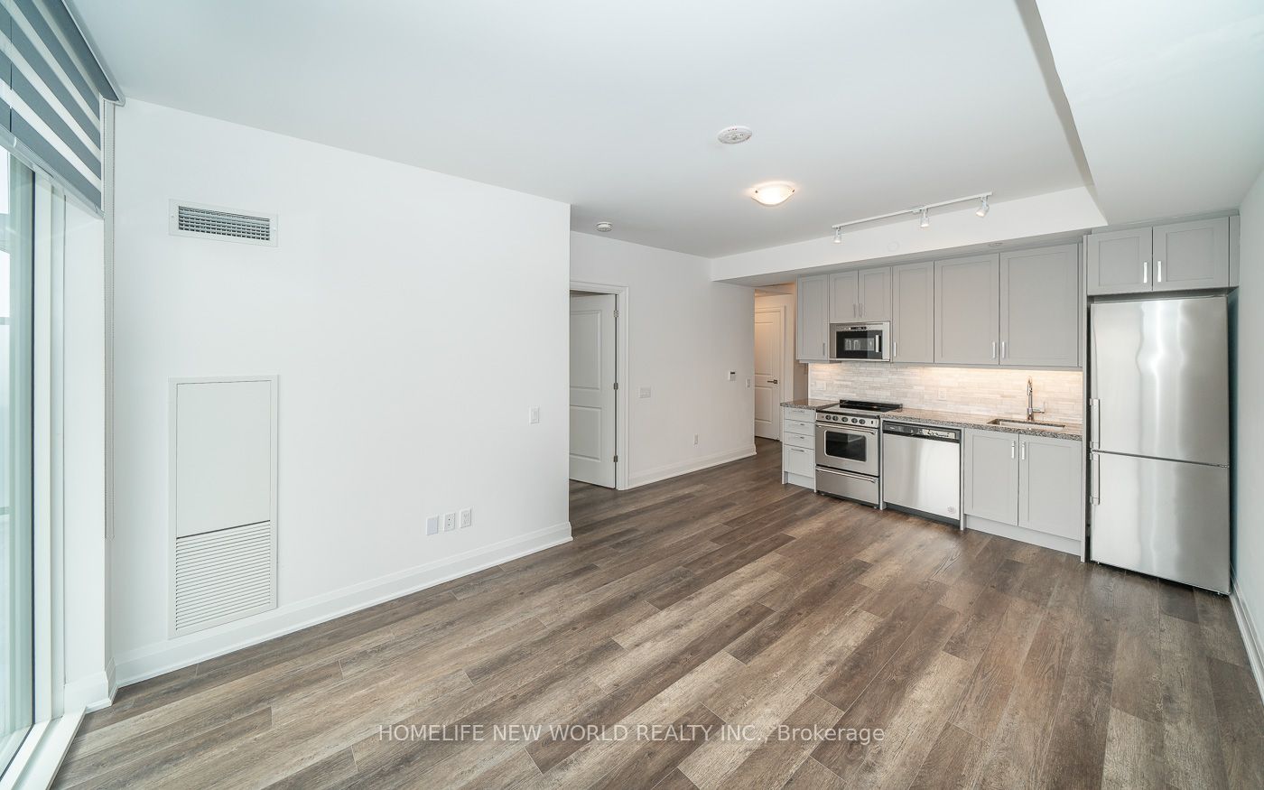 20 Gatineau Drive, #1405