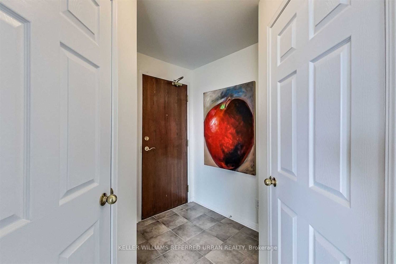 9 Michael Power Place, #1208