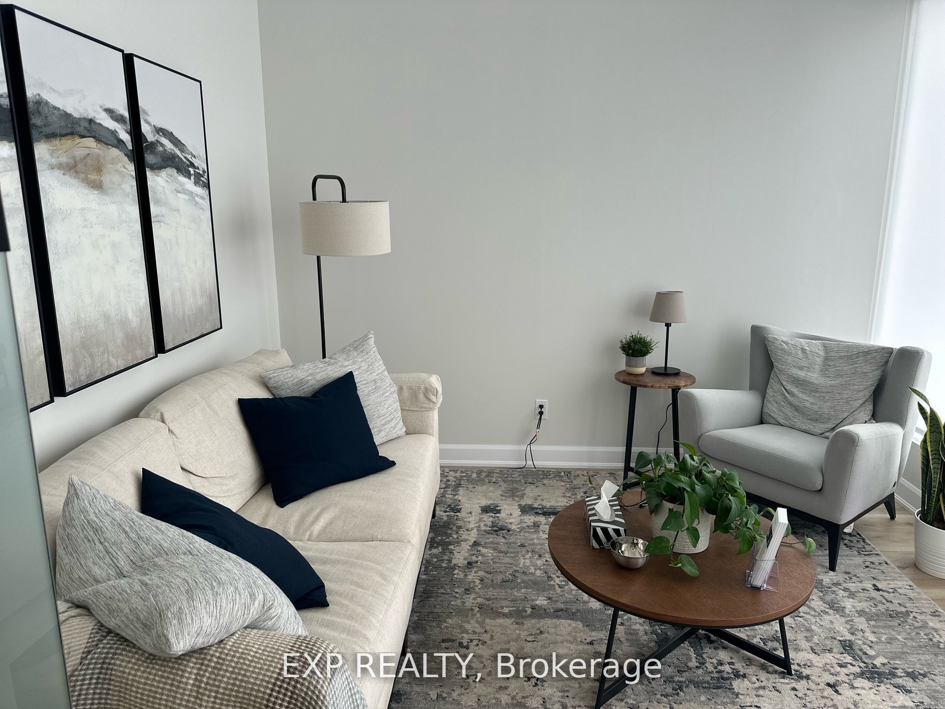 230 Lakeshore Road E, #205-4A