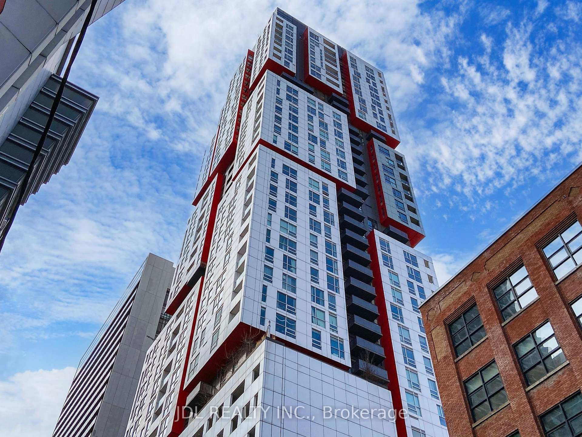 2 Bedrooms Condo at 318 Richmond, Toronto For sale