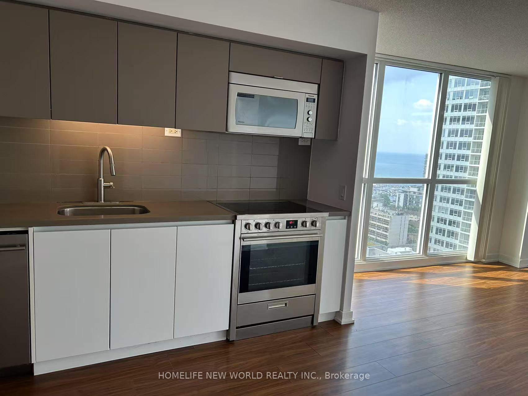 1 Bedroom Condo at 75 Queens Wharf, Toronto For sale