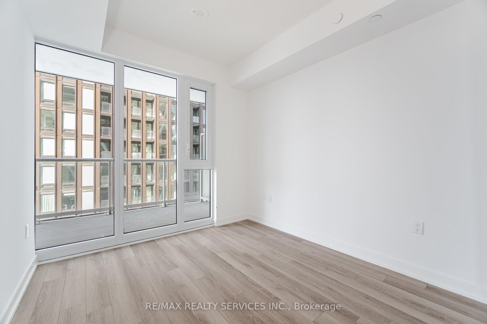 1 Bedroom Condo at 230 Simcoe, Toronto For sale