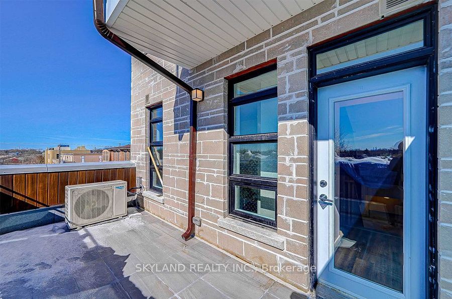 57 Finch Avenue W, #41
