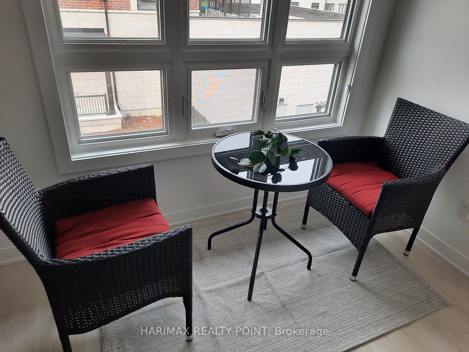 4015 Hickory Drive, #8