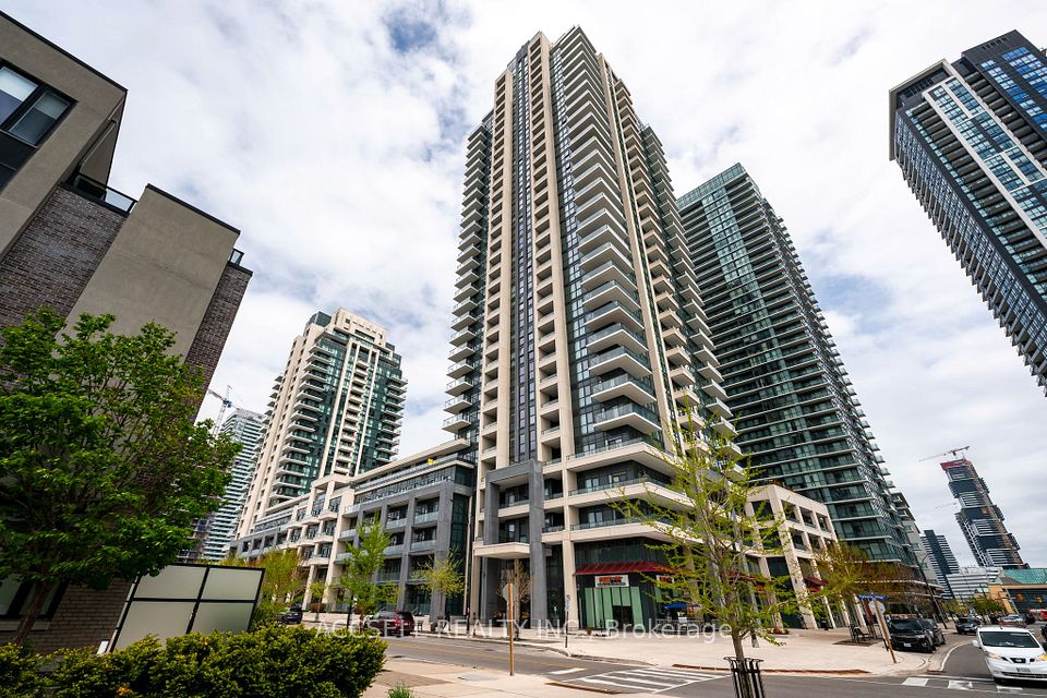 4055 Parkside Village