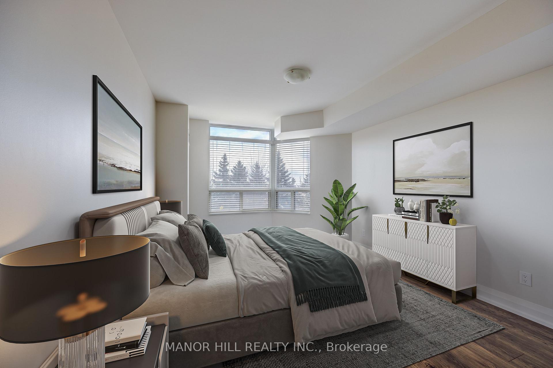 2 Bedrooms Condo at 35 Kingsbridge Garden,  Mississauga For sale